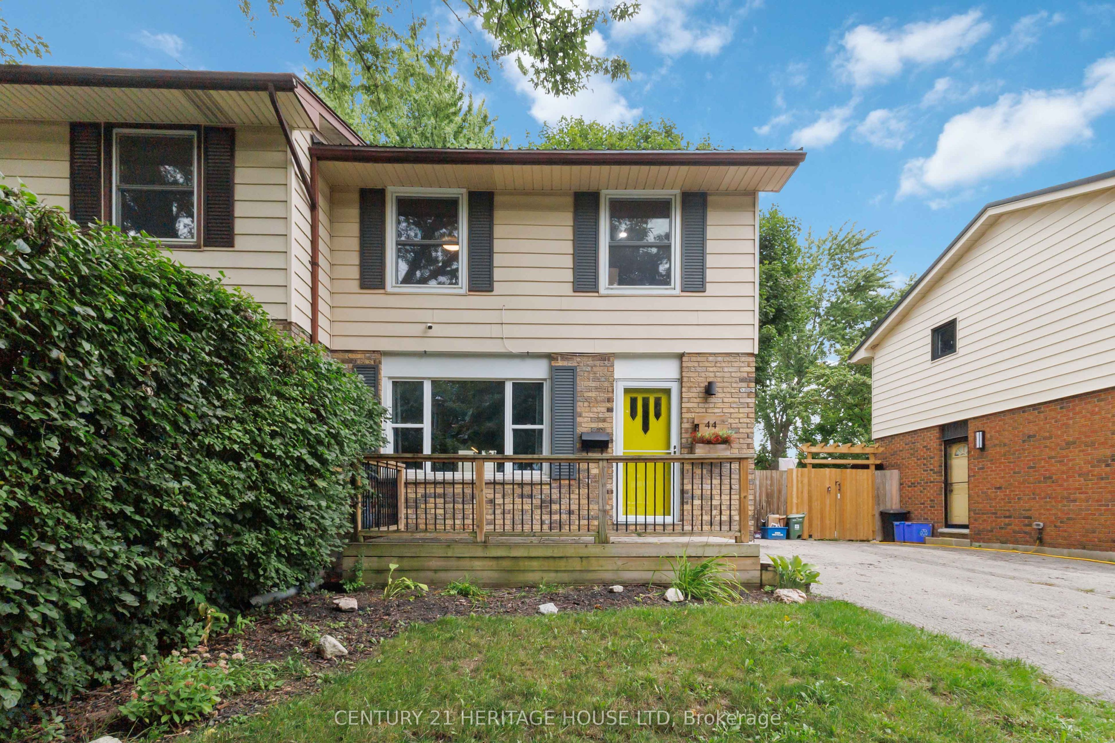 44 Sasha Crescent, London South, ON N6E 2M5