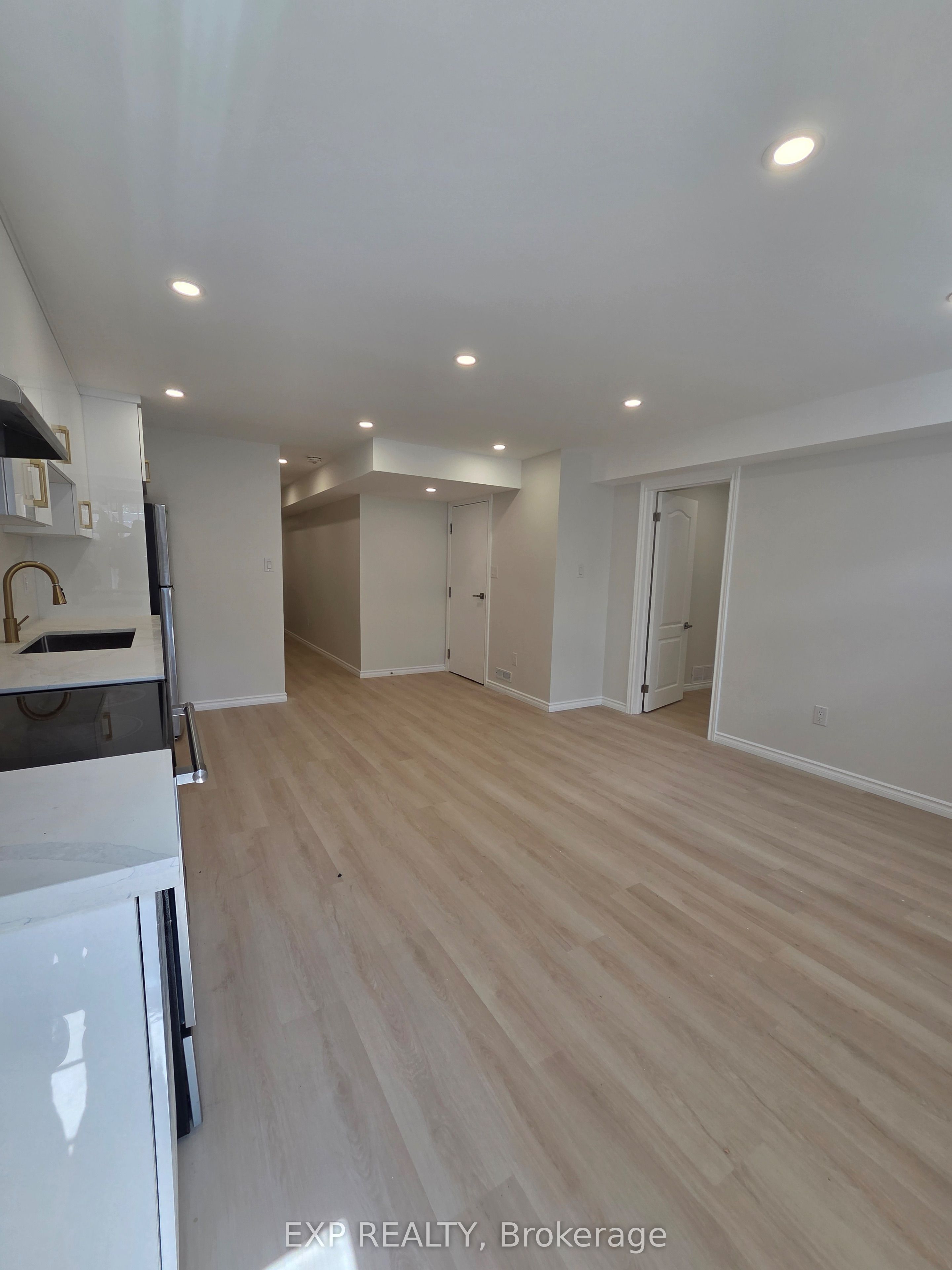 41 Queensgate Crescent BSMT, Woolwich, ON N0B 1M0 photo 3