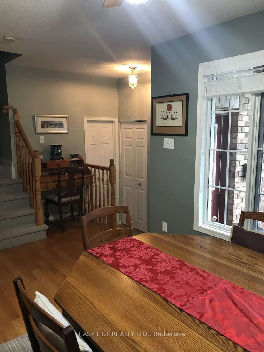 1480 Bonneville Crescent, Orleans - Convent Glen and Area, ON K1C 7N1 photo 4