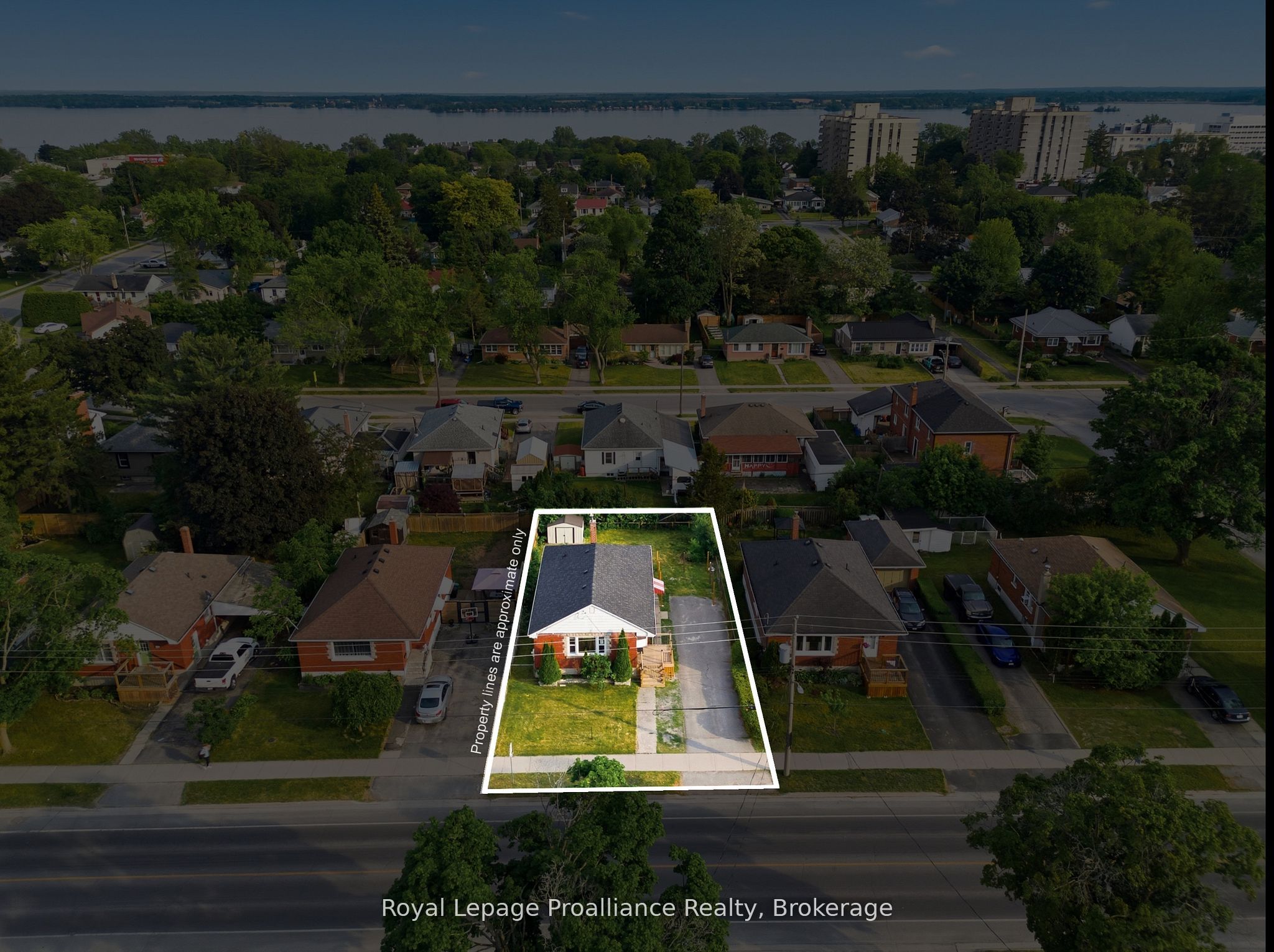 355 Bridge Street, Belleville, ON K8N 1P7 photo 2