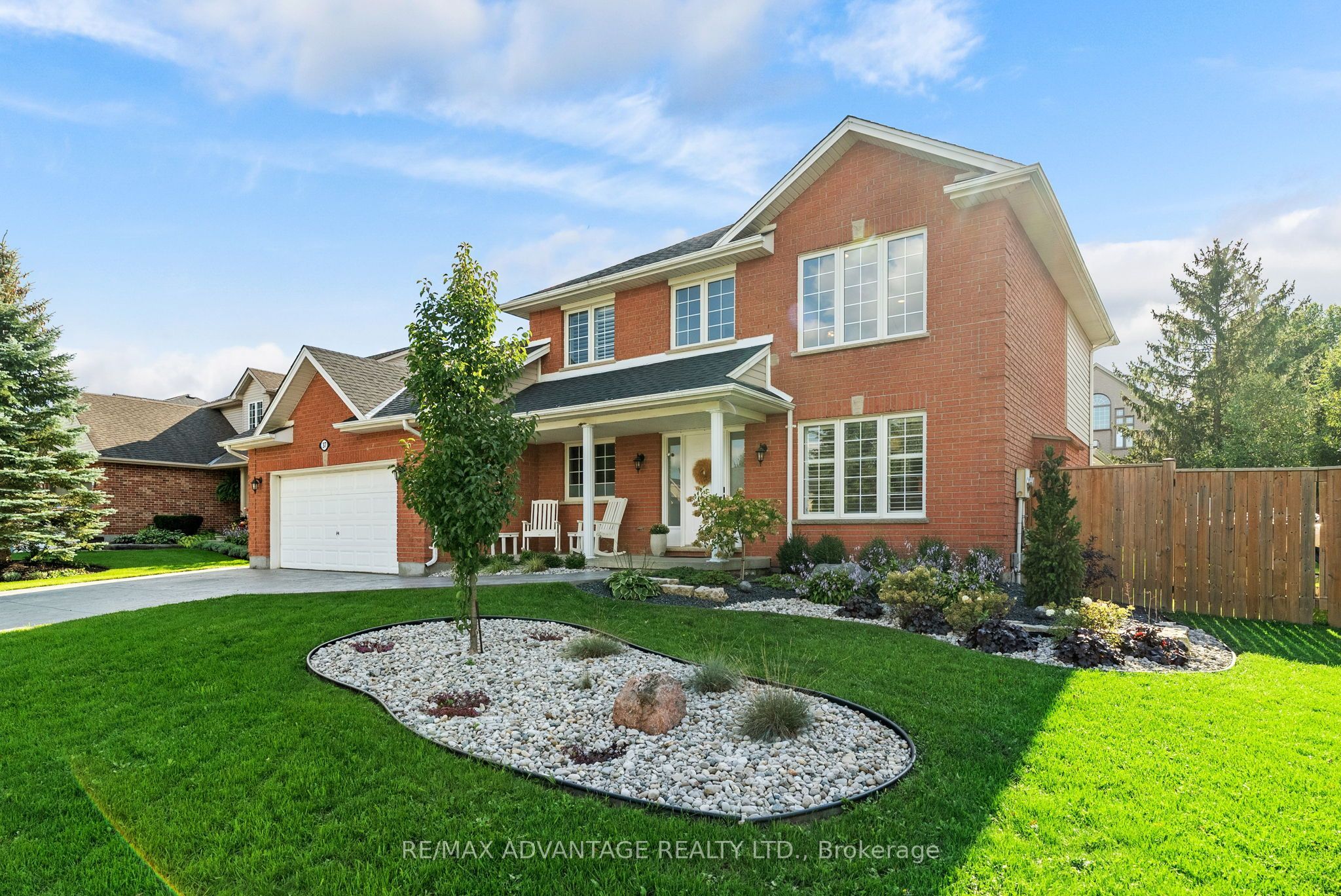 37 Calvert Lane, Middlesex Centre, ON N0M 2A0 photo 3
