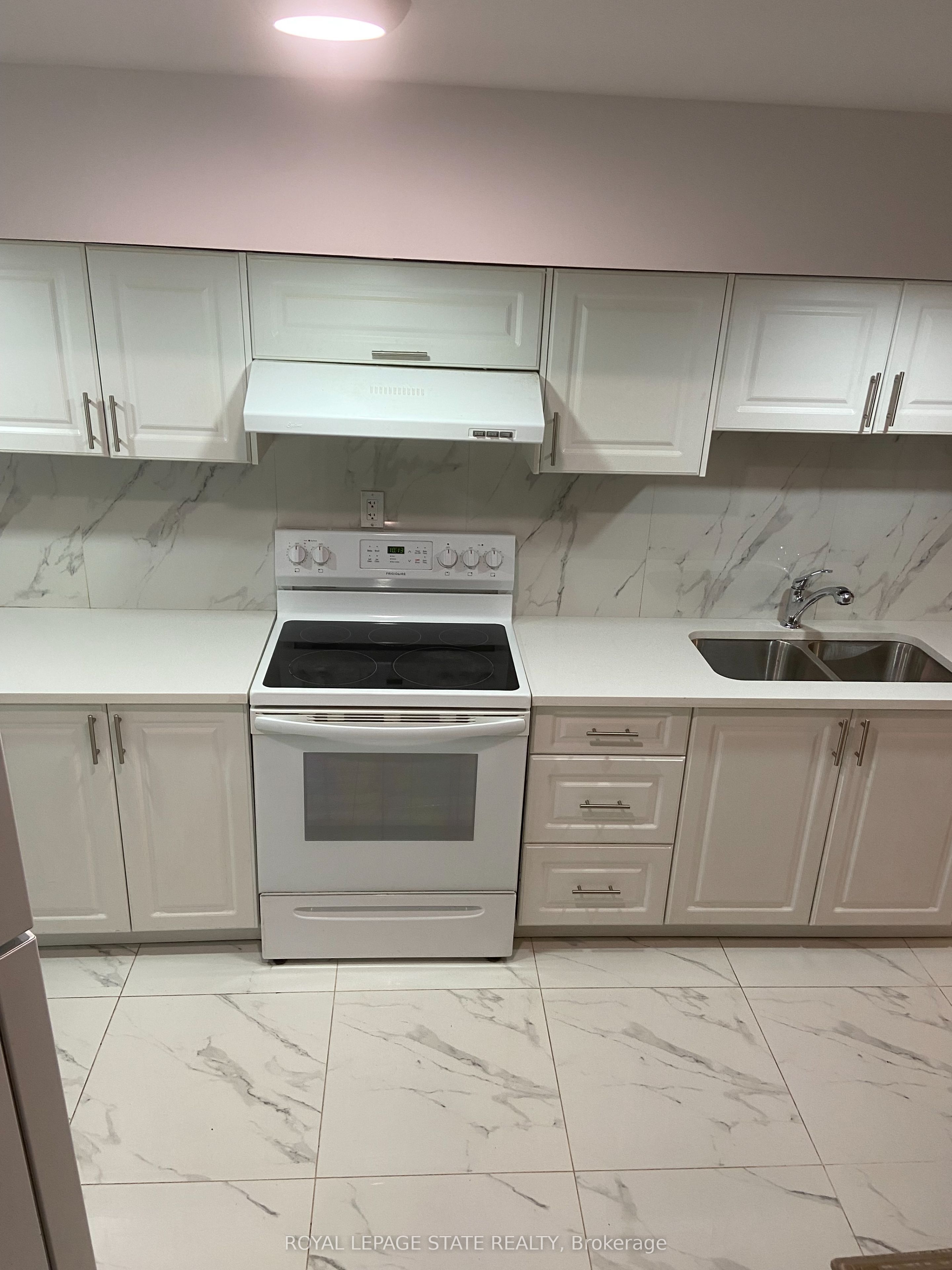 45 Fletcher Road, Hamilton, ON L0R 1P0 photo 2