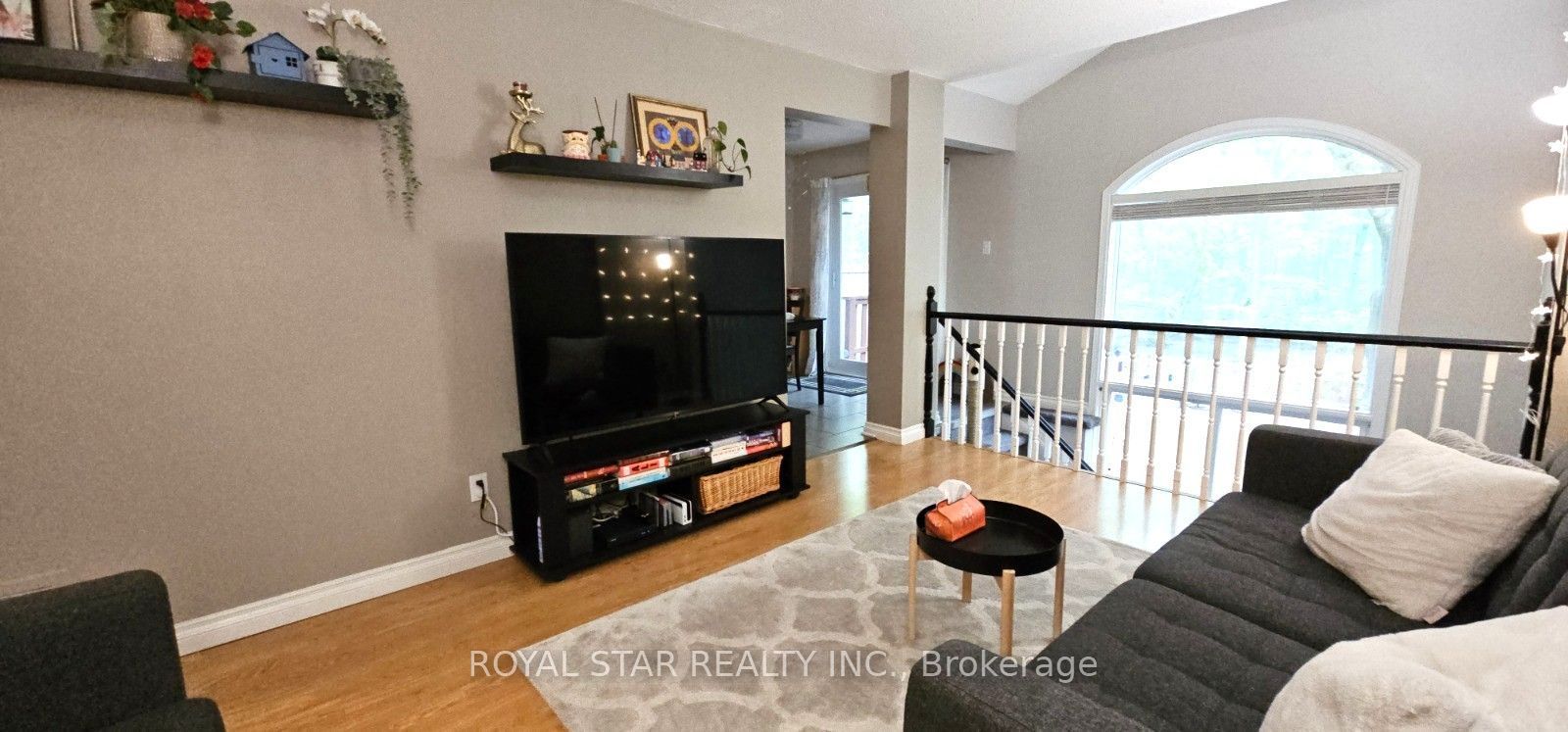 26 Furlong Crescent, Kanata, ON K2M 2J1 photo 4