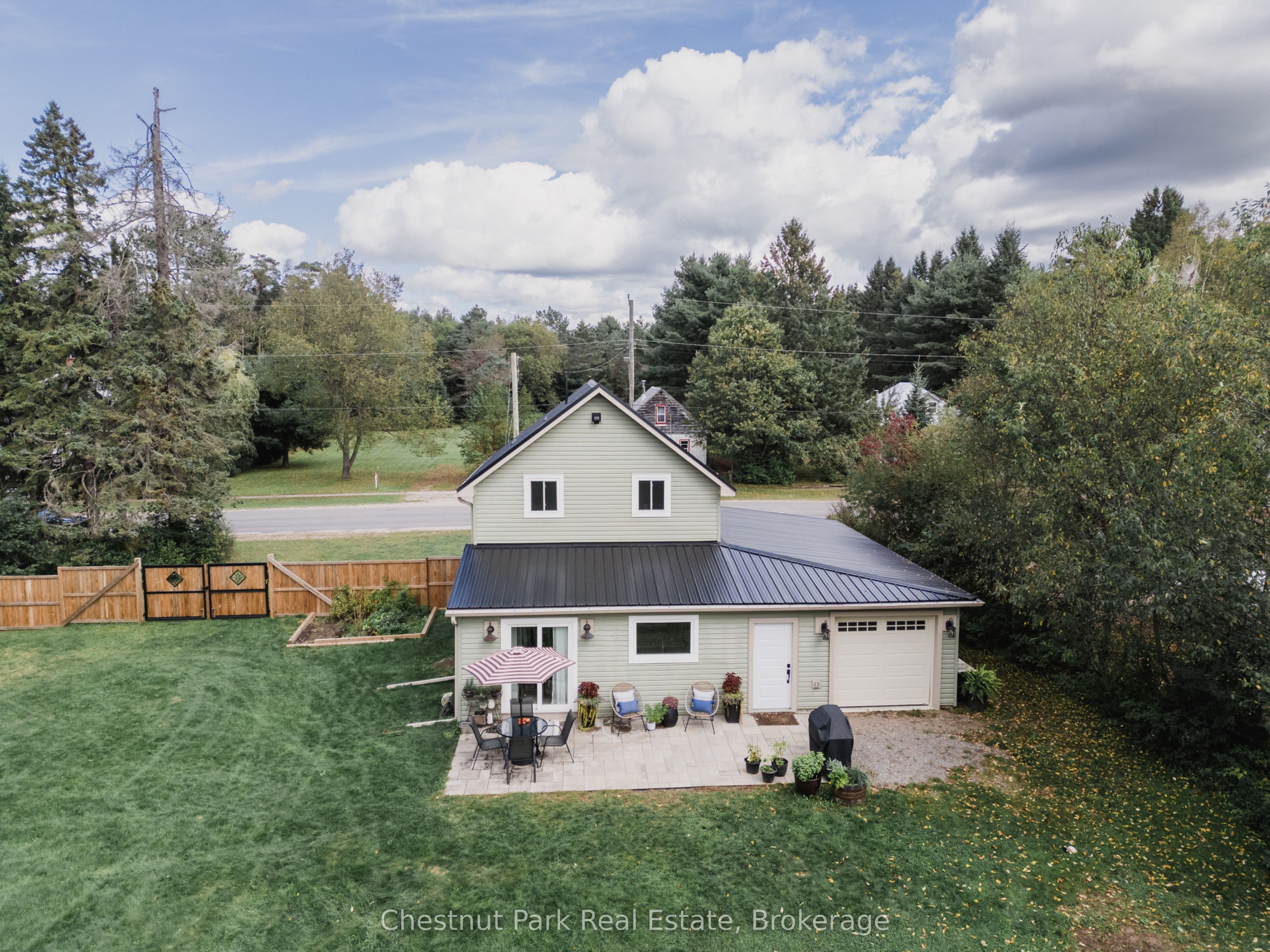 2200 Stisted Road S, McMurrich/Monteith, ON P0A 1Y0 photo 4