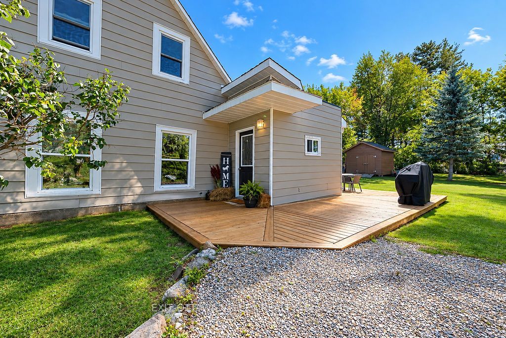 733 Calvin Road, Whitewater Region, ON K0J 1Y0 photo 2