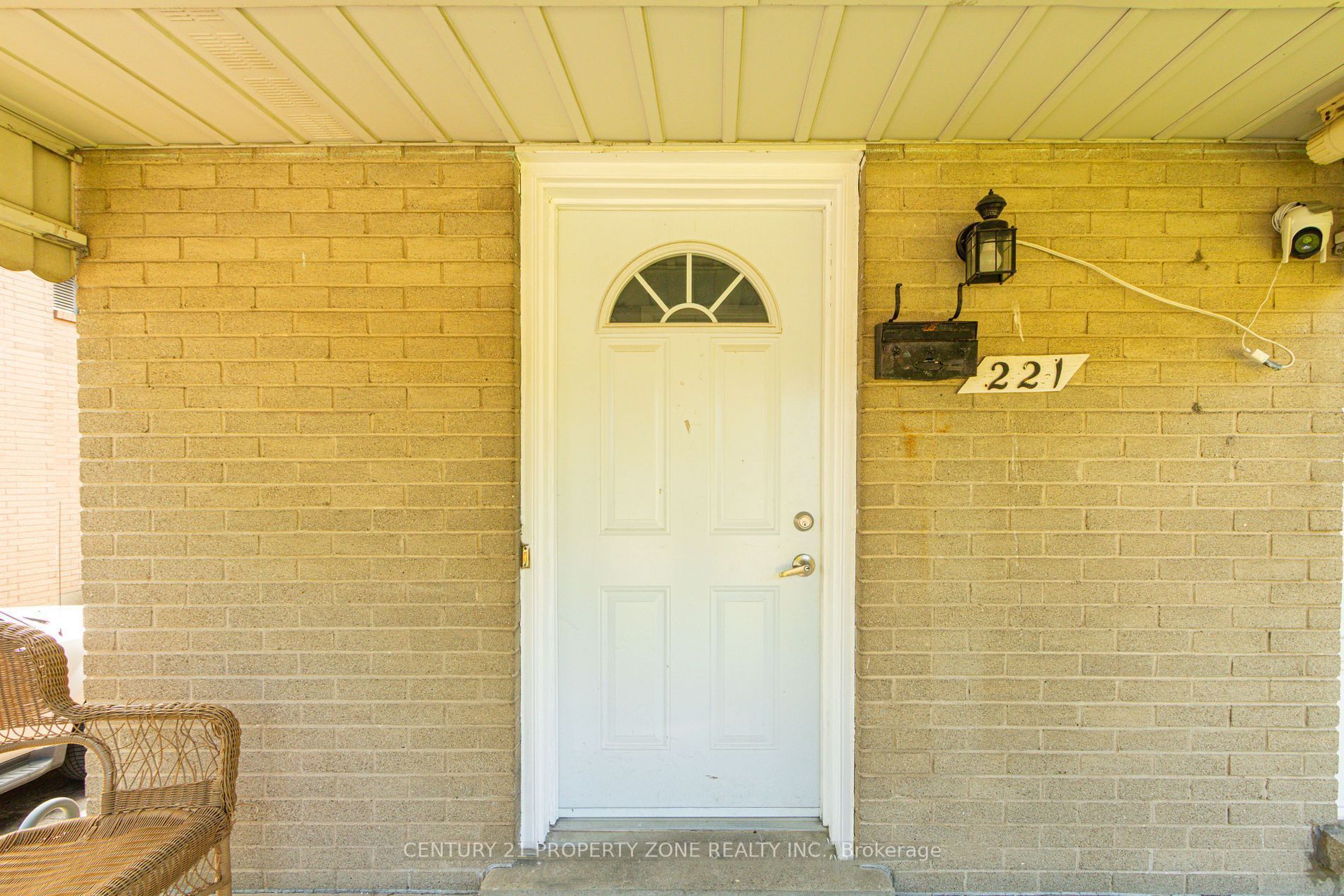 221 STARLIGHT Avenue, London East, ON N5W 4X8 photo 4