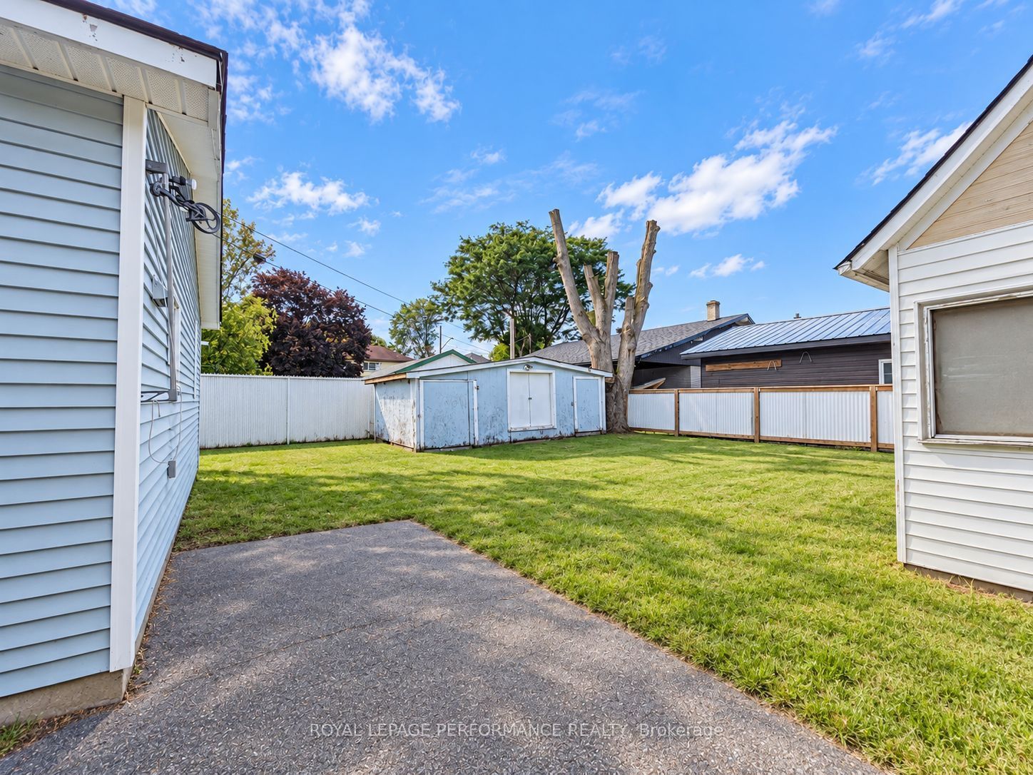 271-267 Twelfth Street W, Cornwall, ON K6J 3C5 photo 3