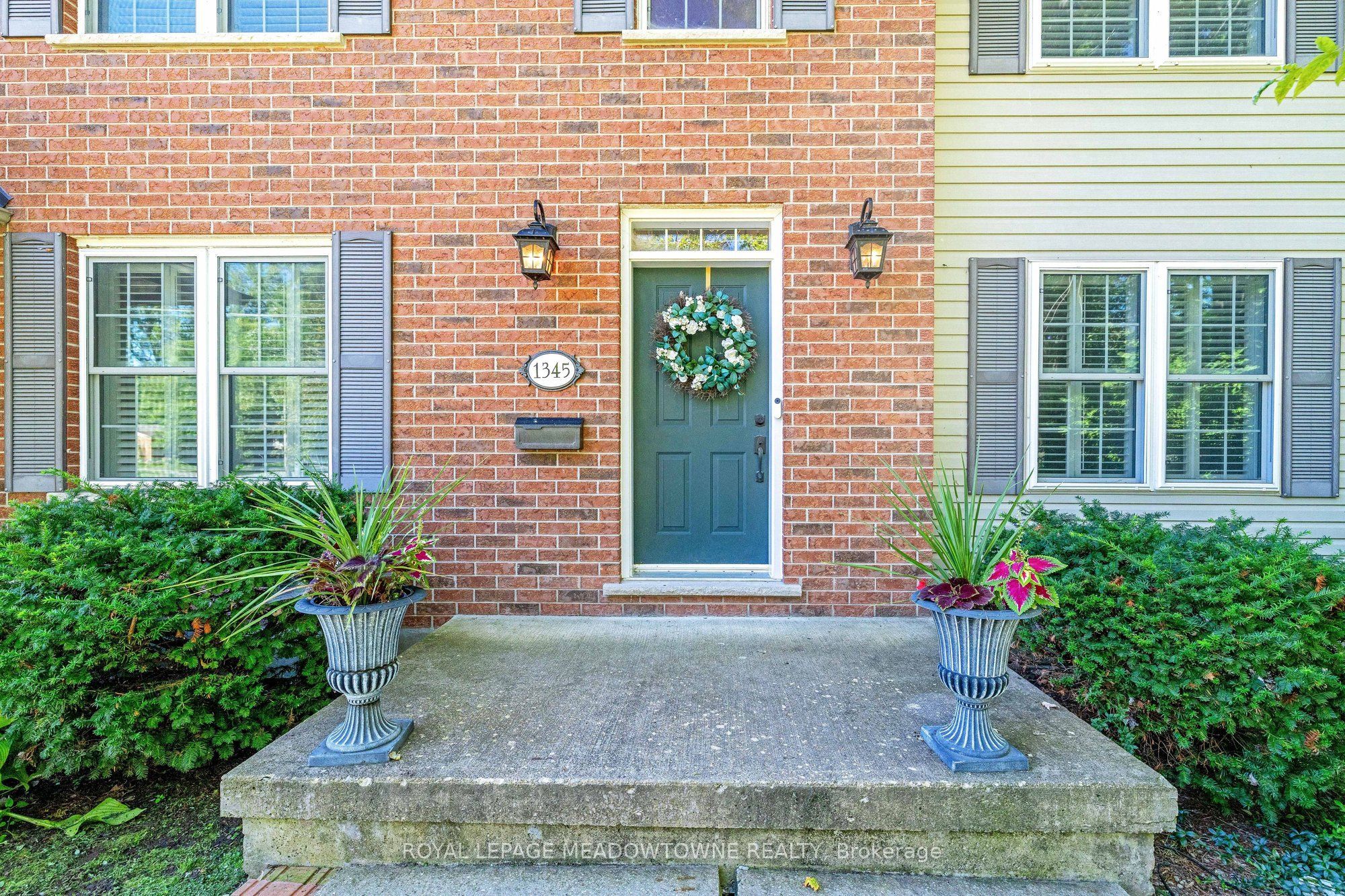1345 Parkside Avenue, Fort Erie, ON L2A 6L4 photo 3