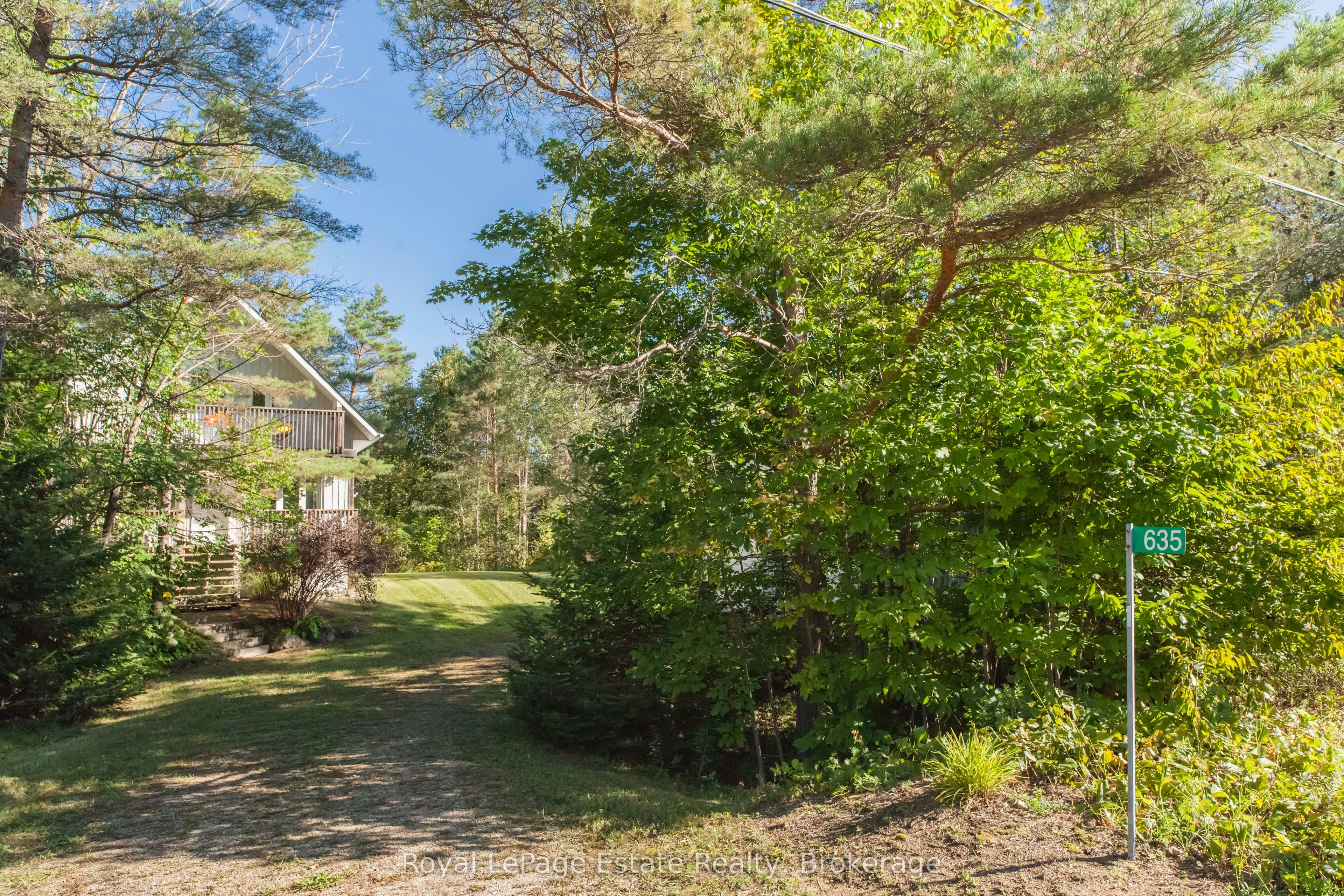 635 Sixth Street N, South Bruce Peninsula, ON N0H 2G0 photo 2