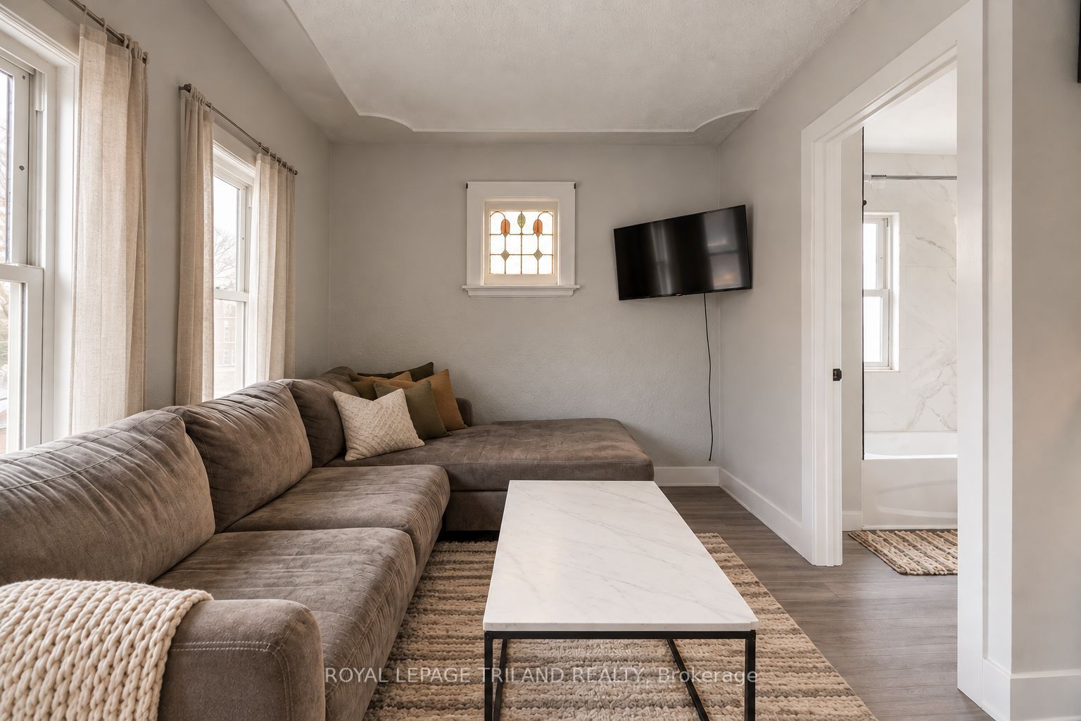 425 Mckenzie Avenue 10, London South, ON N6C 1V5 photo 2