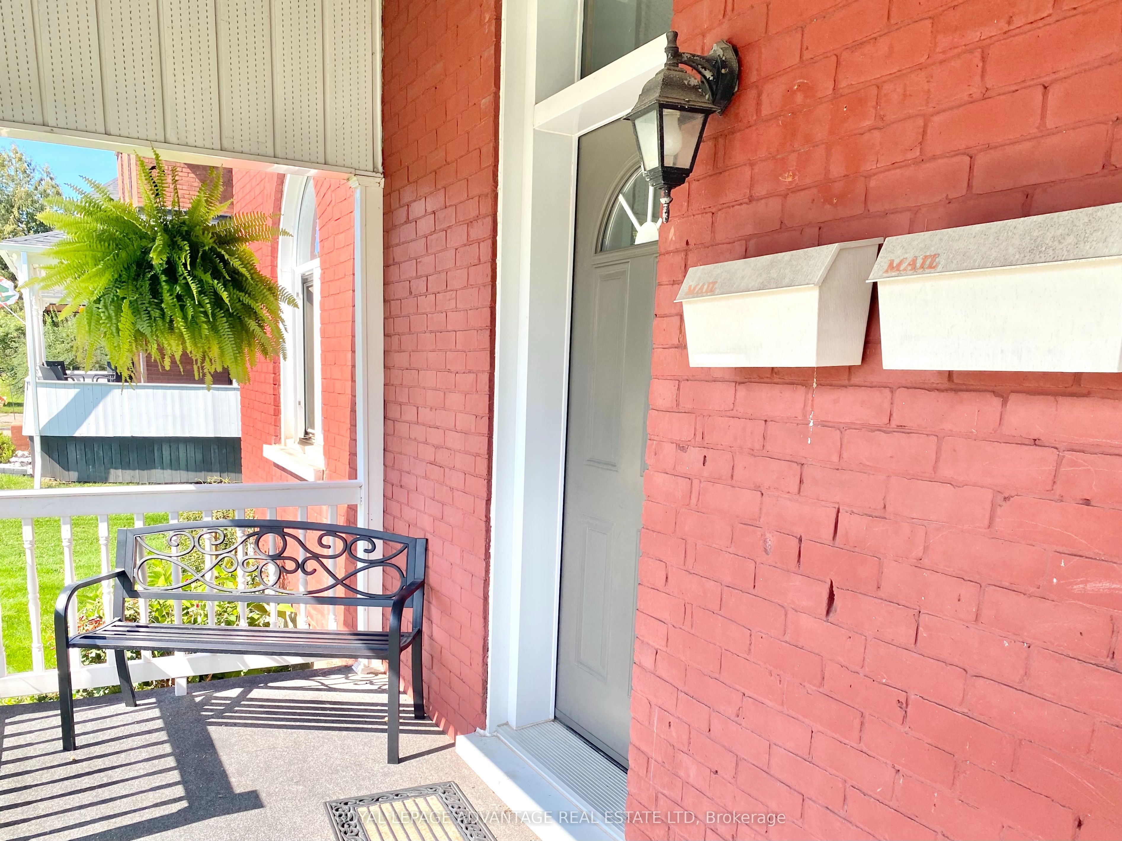 85 Jasper Avenue, Smiths Falls, ON K7A 4C8 photo 2