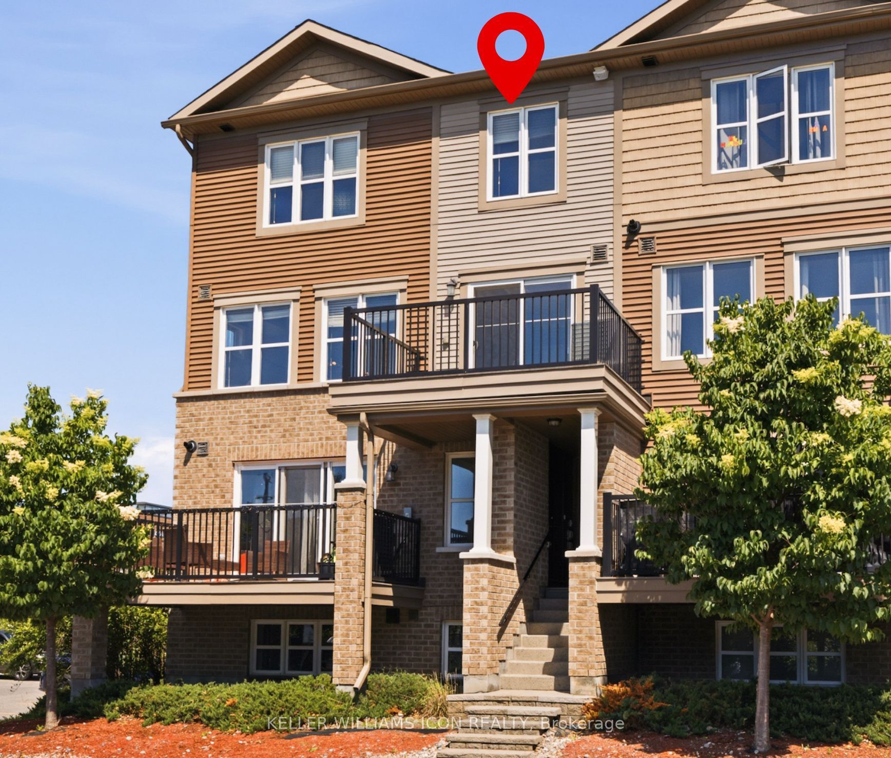 528 Clearbrook Drive, Barrhaven, ON K2J 5X5