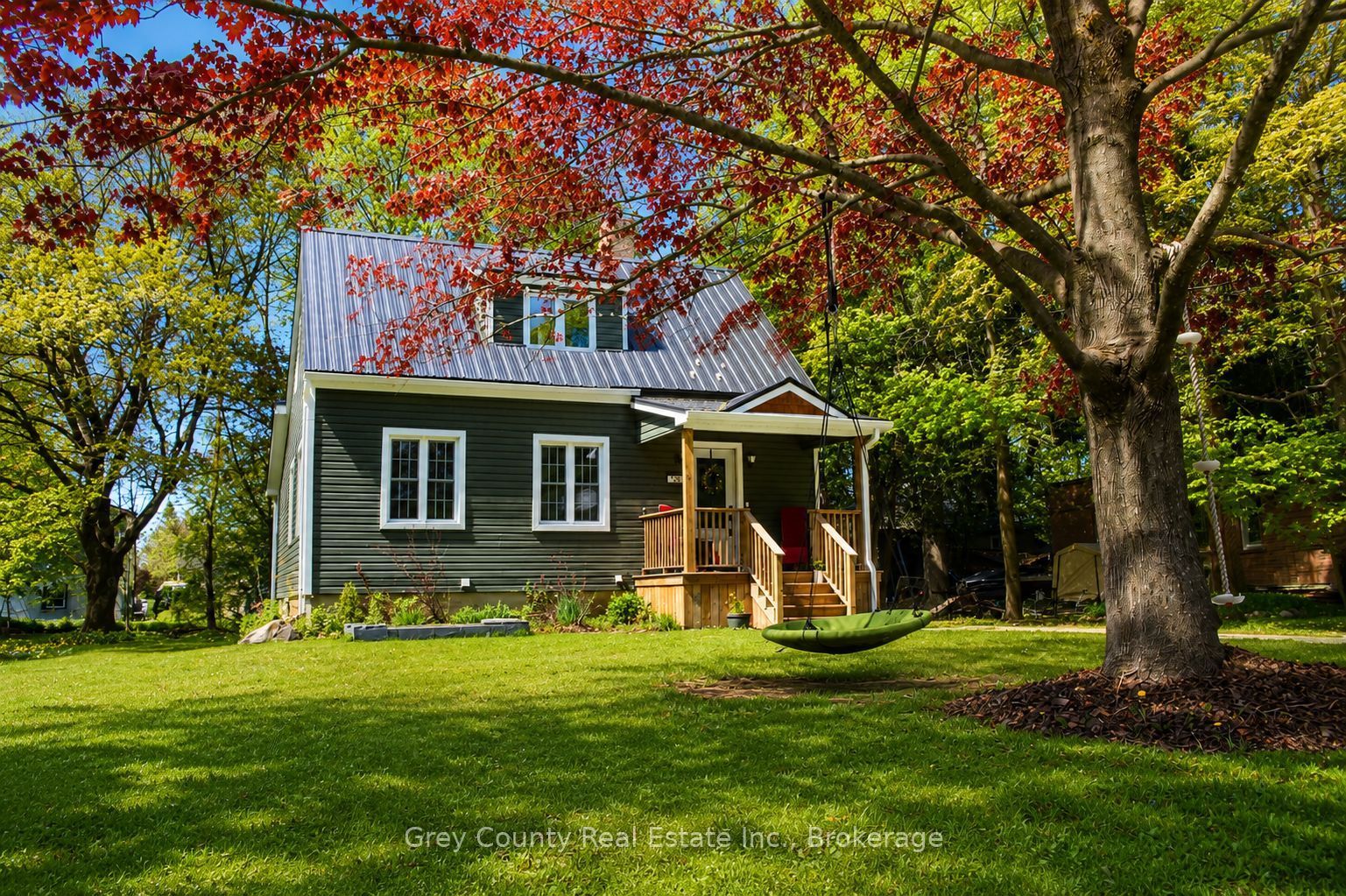 120 Mark Street W, Grey Highlands, ON N0C 1H0 photo 3