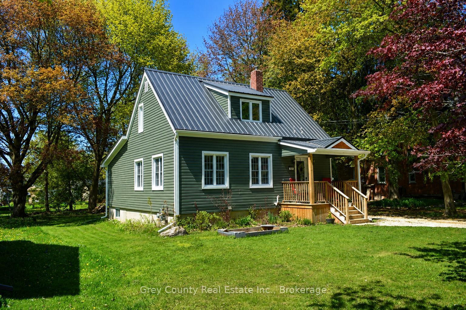 120 Mark Street W, Grey Highlands, ON N0C 1H0 photo 4