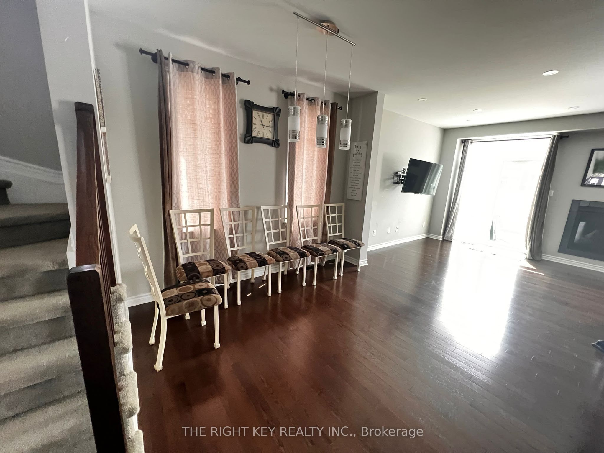 226 Fergus Crescent, Barrhaven, ON K2J 3L7 photo 5