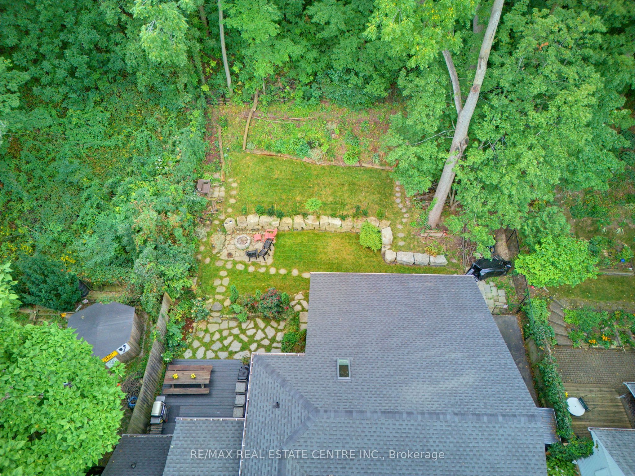 15 First Street S, Hamilton, ON L8G 1P7 photo 3