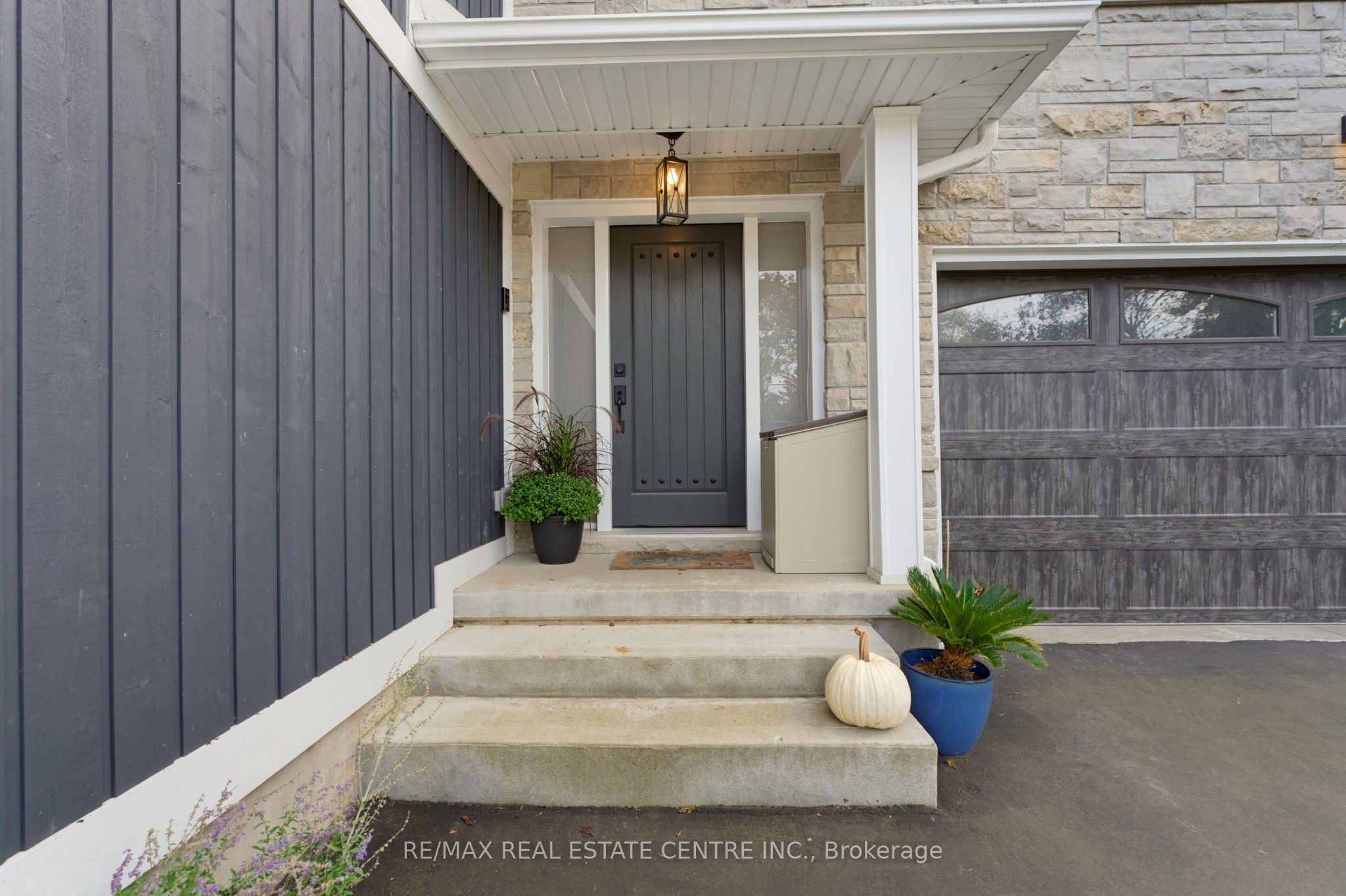 15 First Street S, Hamilton, ON L8G 1P7 photo 5