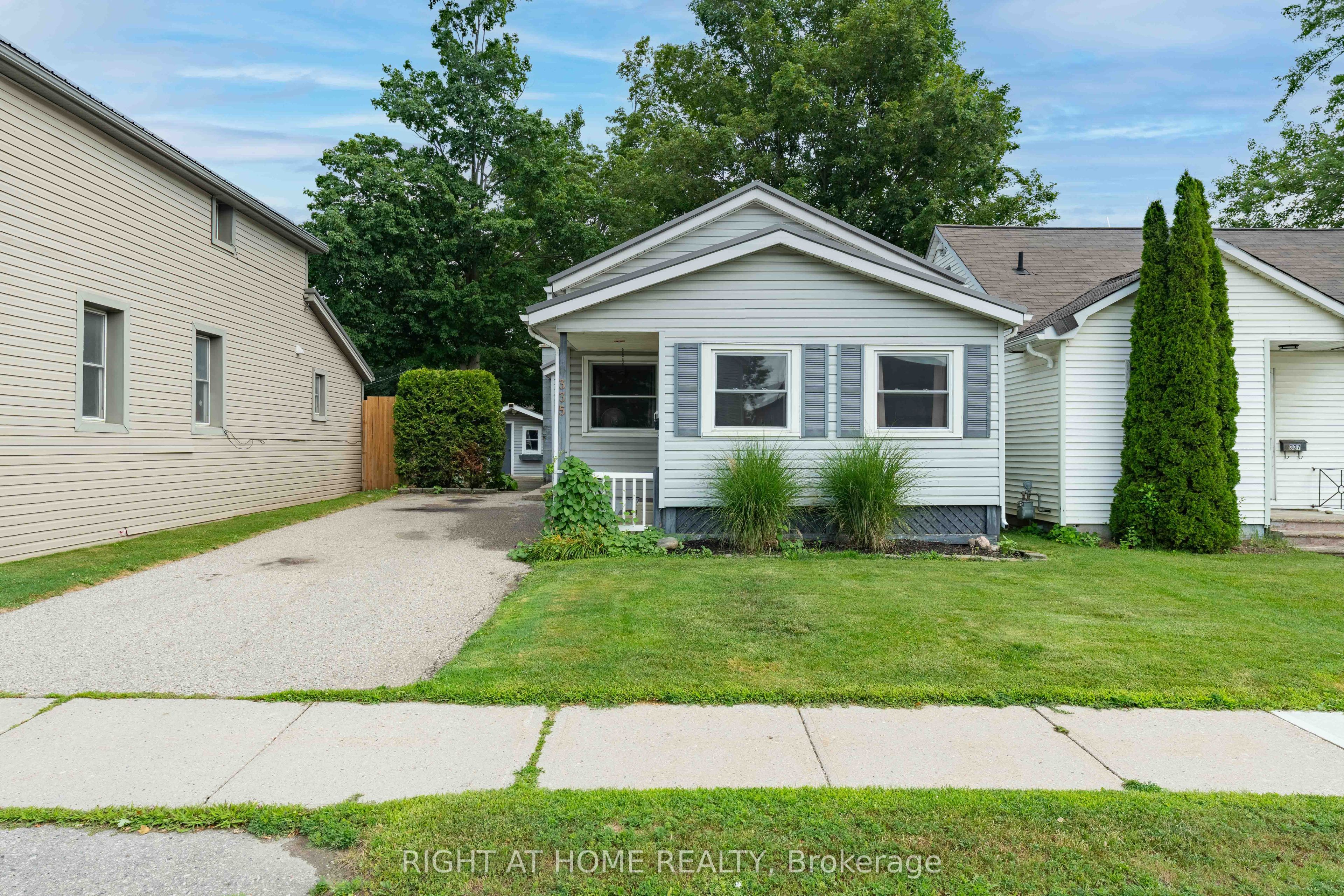 335 Talbot Street E, Aylmer, ON N5H 1J1 photo 2