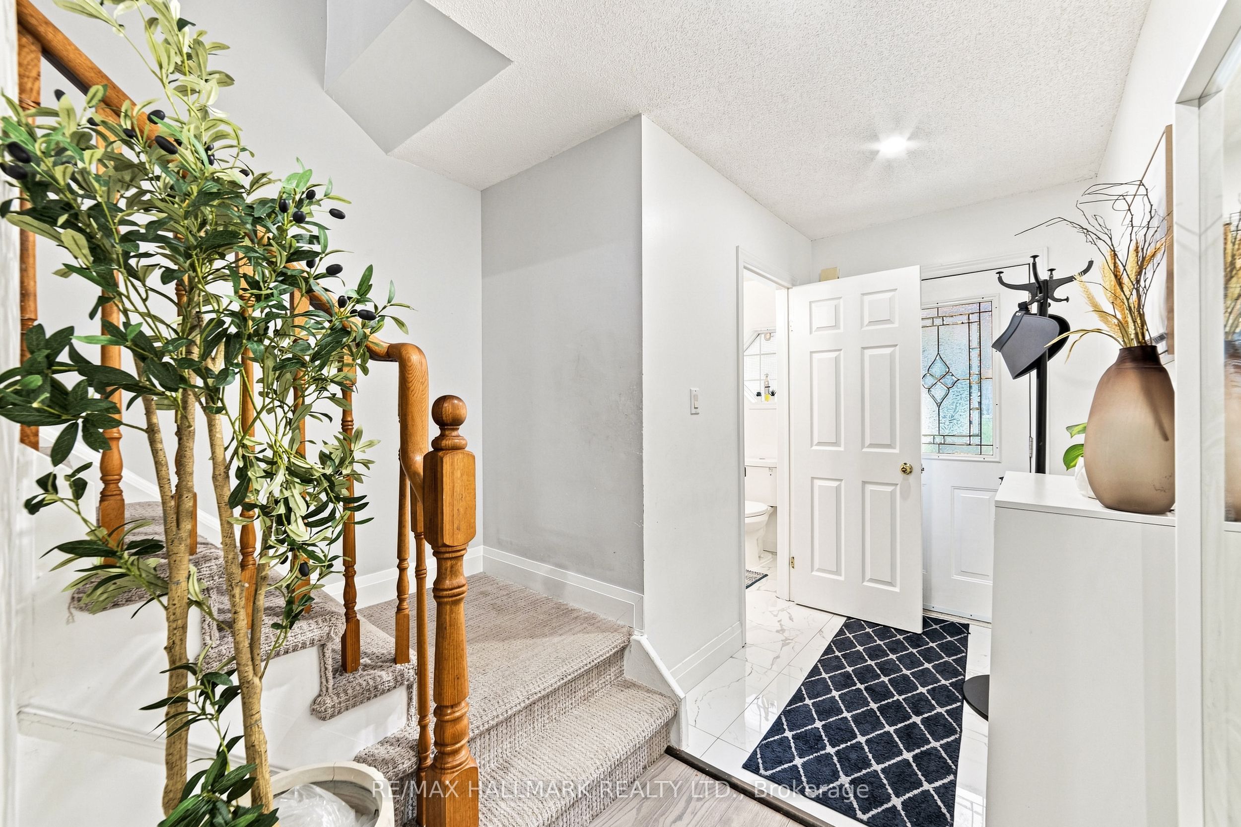 31 Moss Boulevard 21, Hamilton, ON L9H 7A6 photo 5
