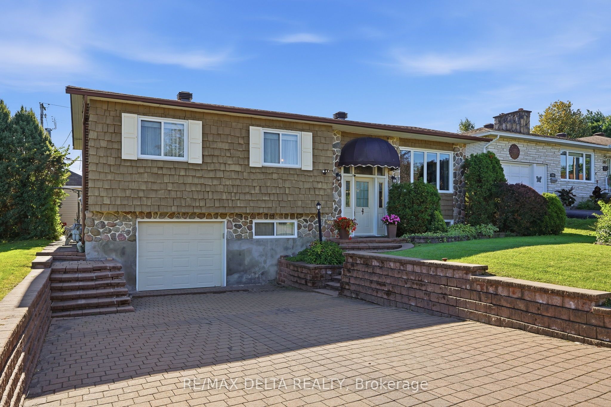 583 Theriault Street, Hawkesbury, ON K6A 1Z5 photo 2