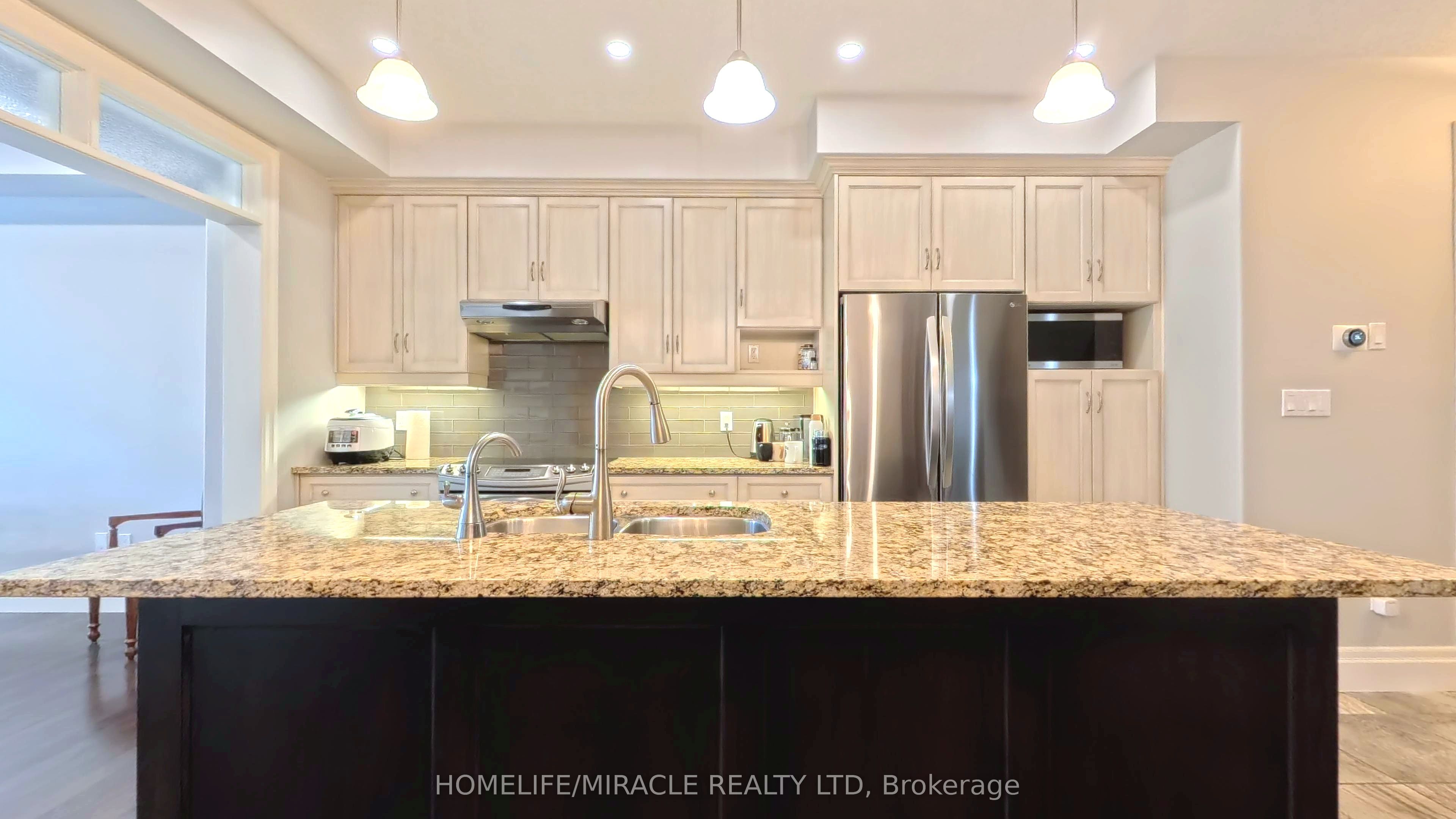160 Oak Park Drive, Waterloo, ON N2K 0B3 photo 5
