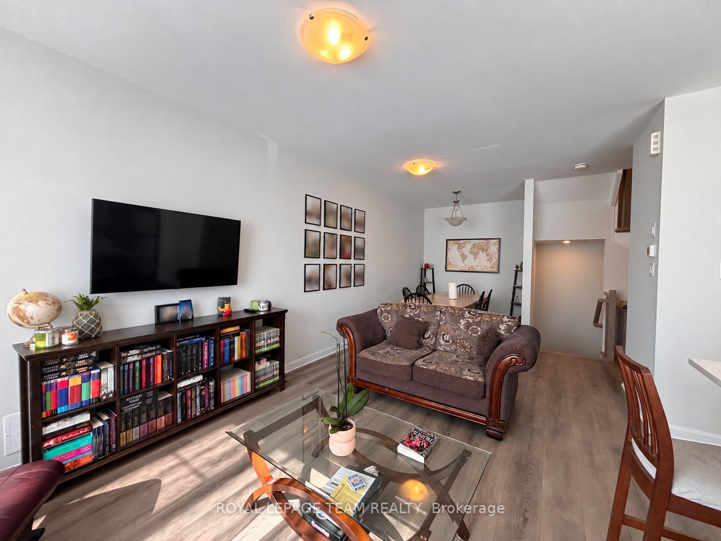 808 Glissade Grove, Orleans - Cumberland and Area, ON K4A 5M6 photo 4