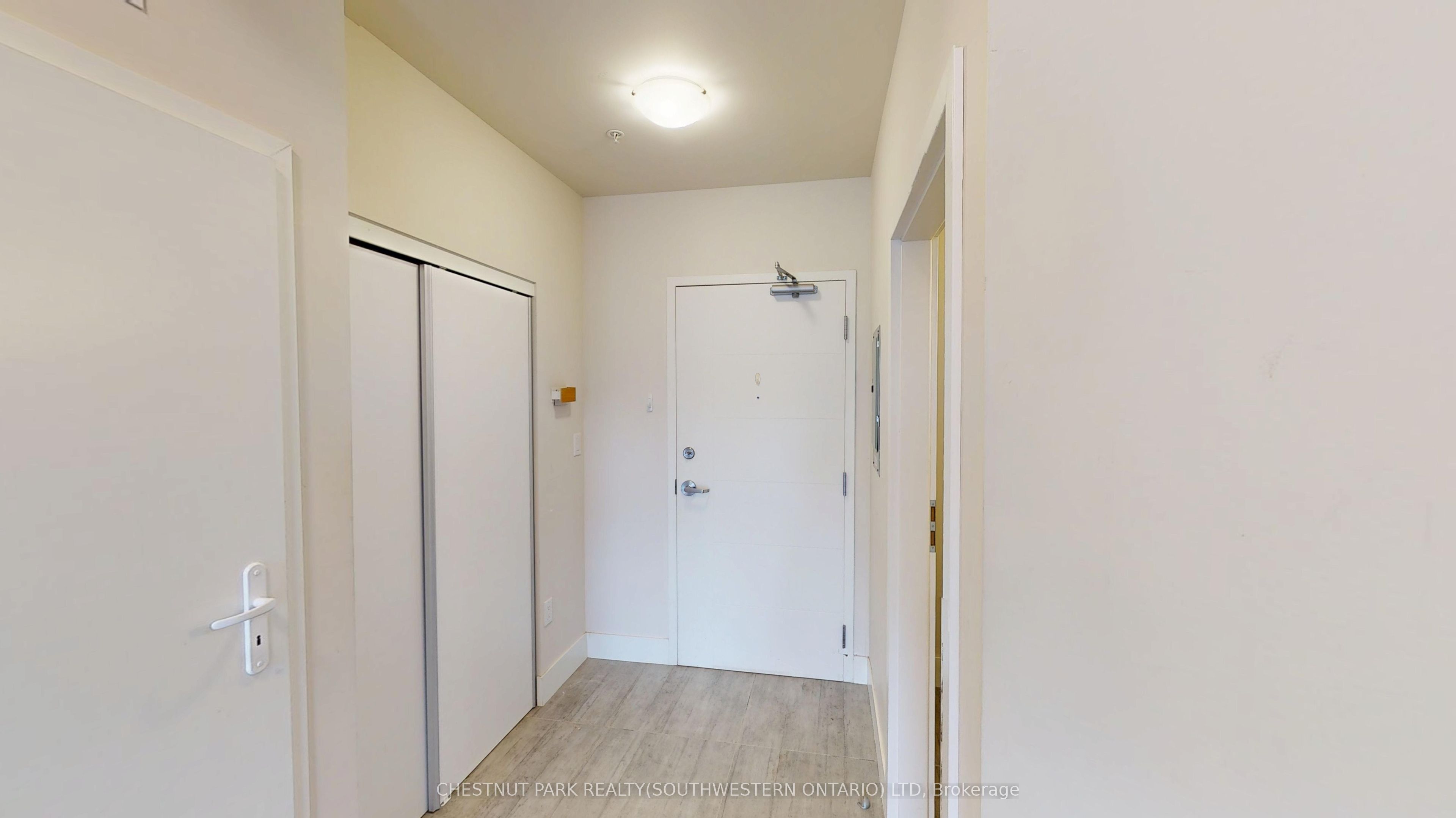 253 Albert Street 216, Waterloo, ON N2L 0G3 photo 3