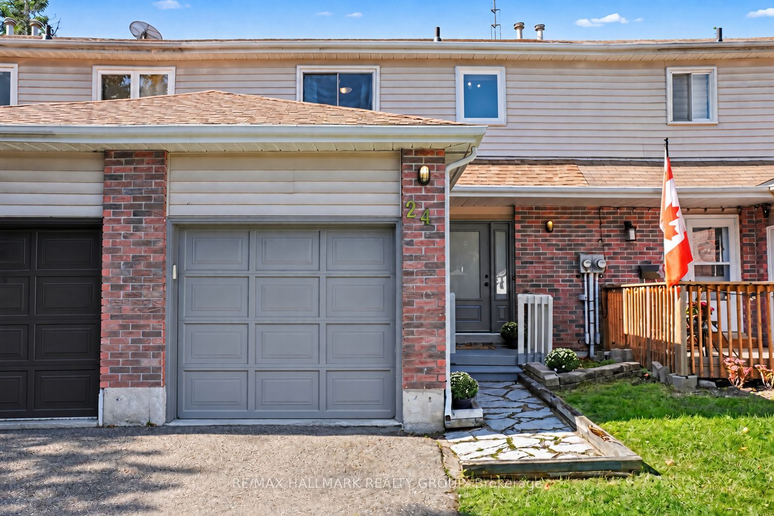 24 Garden Avenue, Perth, ON K7H 3L9 photo 2