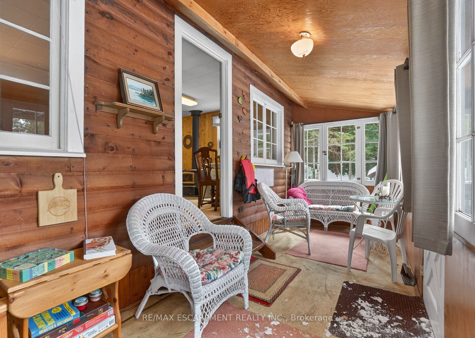 1257 Paint Lake Road, Lake of Bays, ON P0A 1E0 photo 2