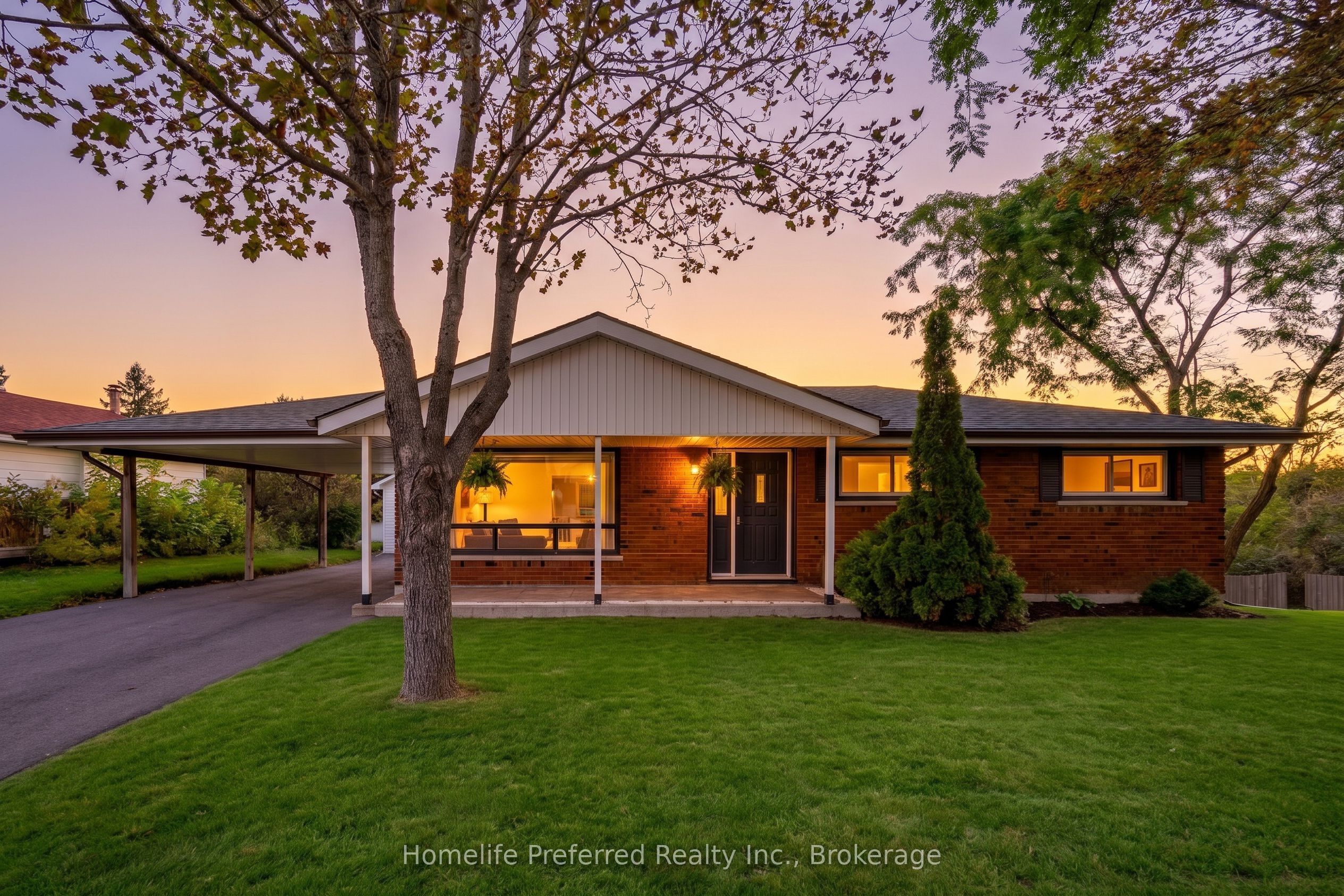 3224 Lakefield Road, Selwyn, ON K9J 6X5