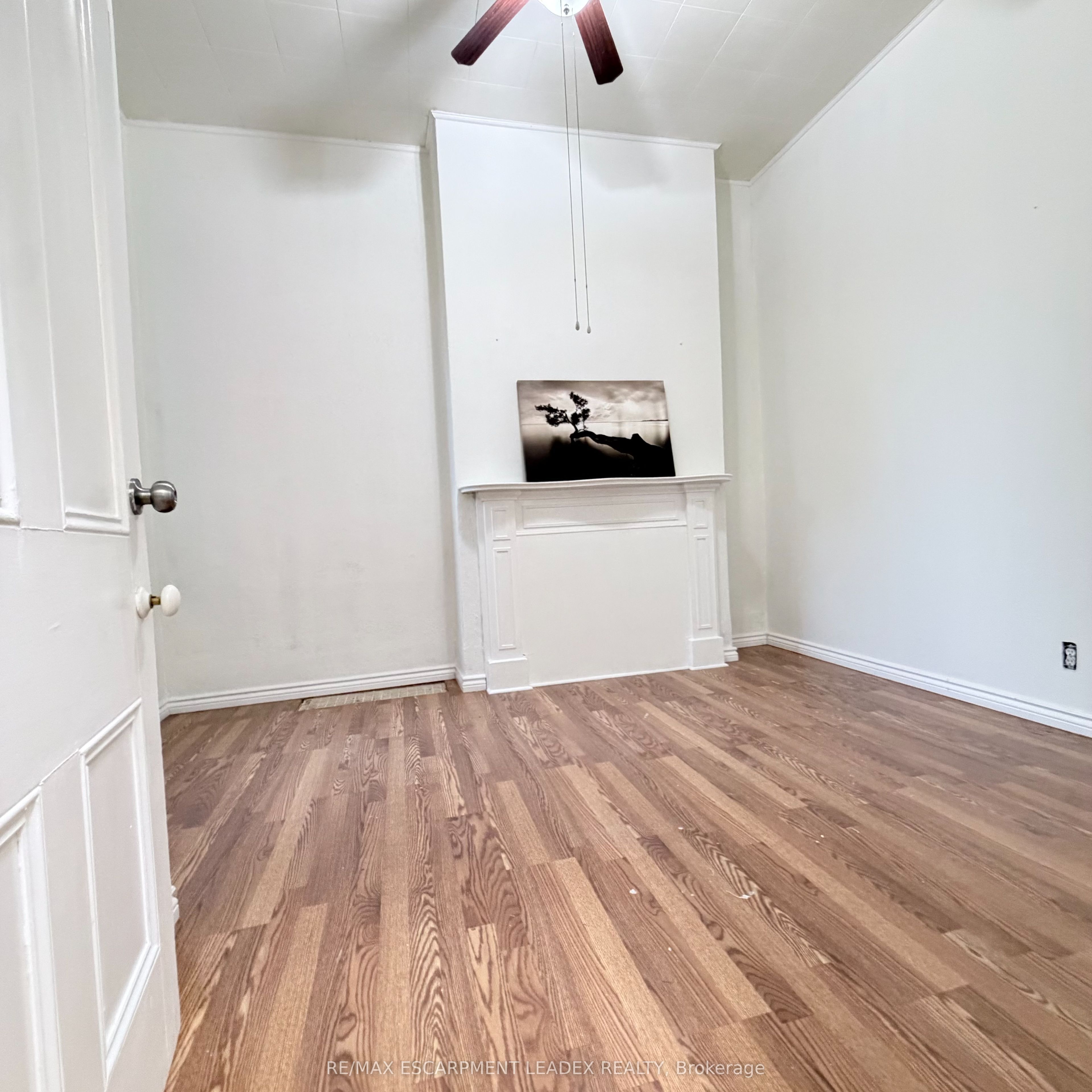 105 Wellington Street S 1, Hamilton, ON L8N 2R3 photo 5