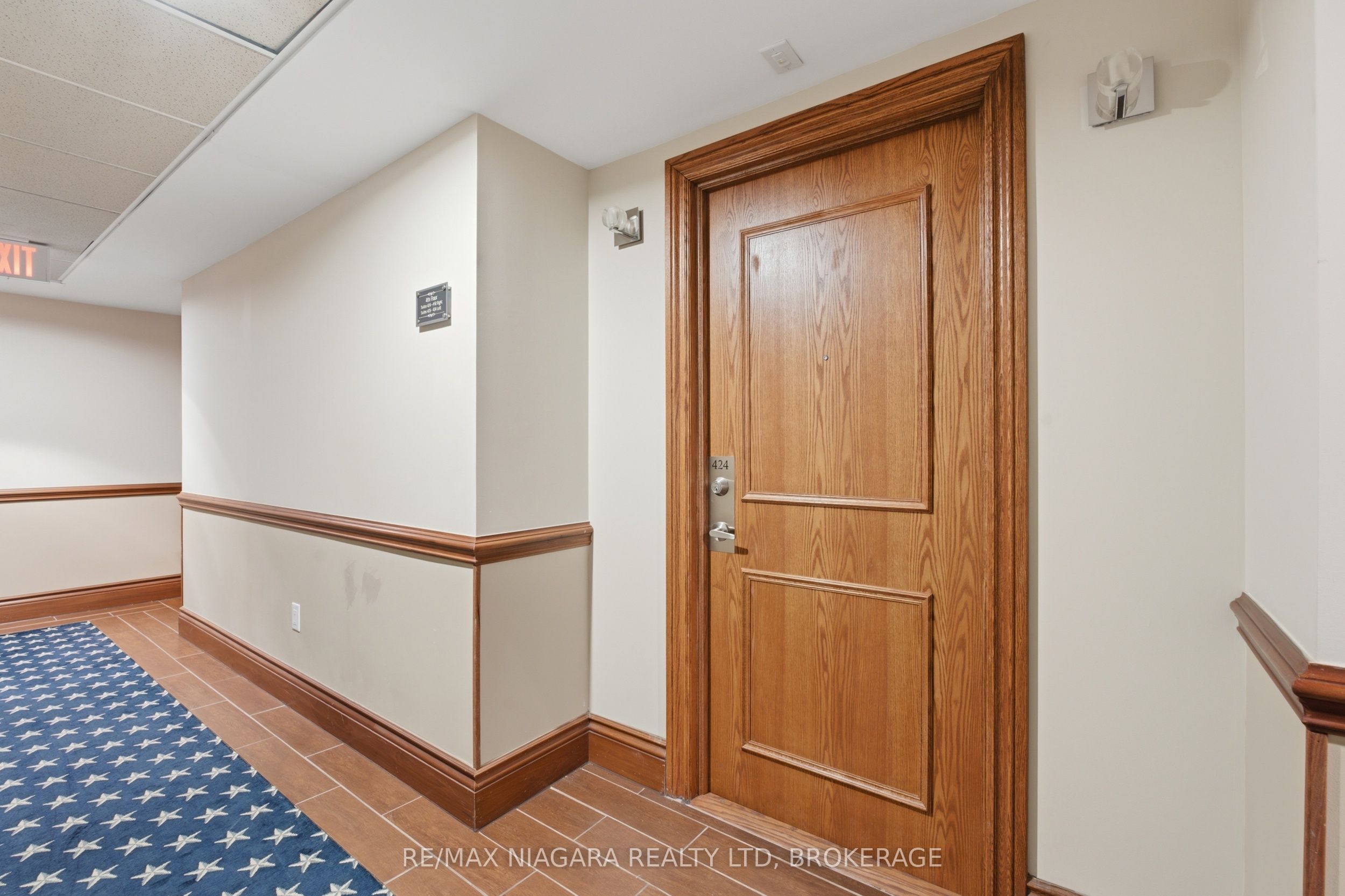 8111 Forest Glen Drive 424, Niagara Falls, ON L2H 2Y7 photo 5