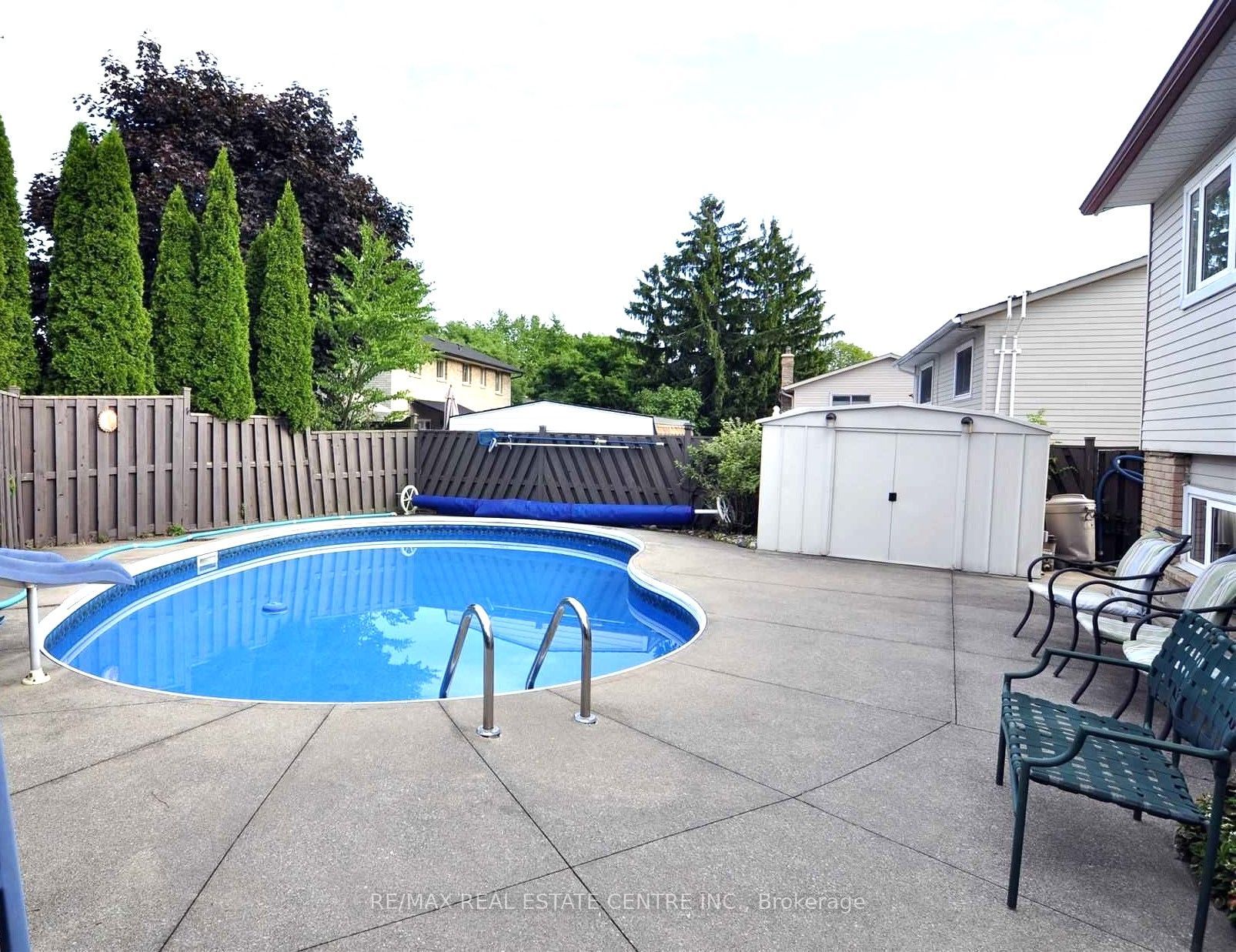 20 Ainsworth Street, Hamilton, ON L8J 1T1 photo 2