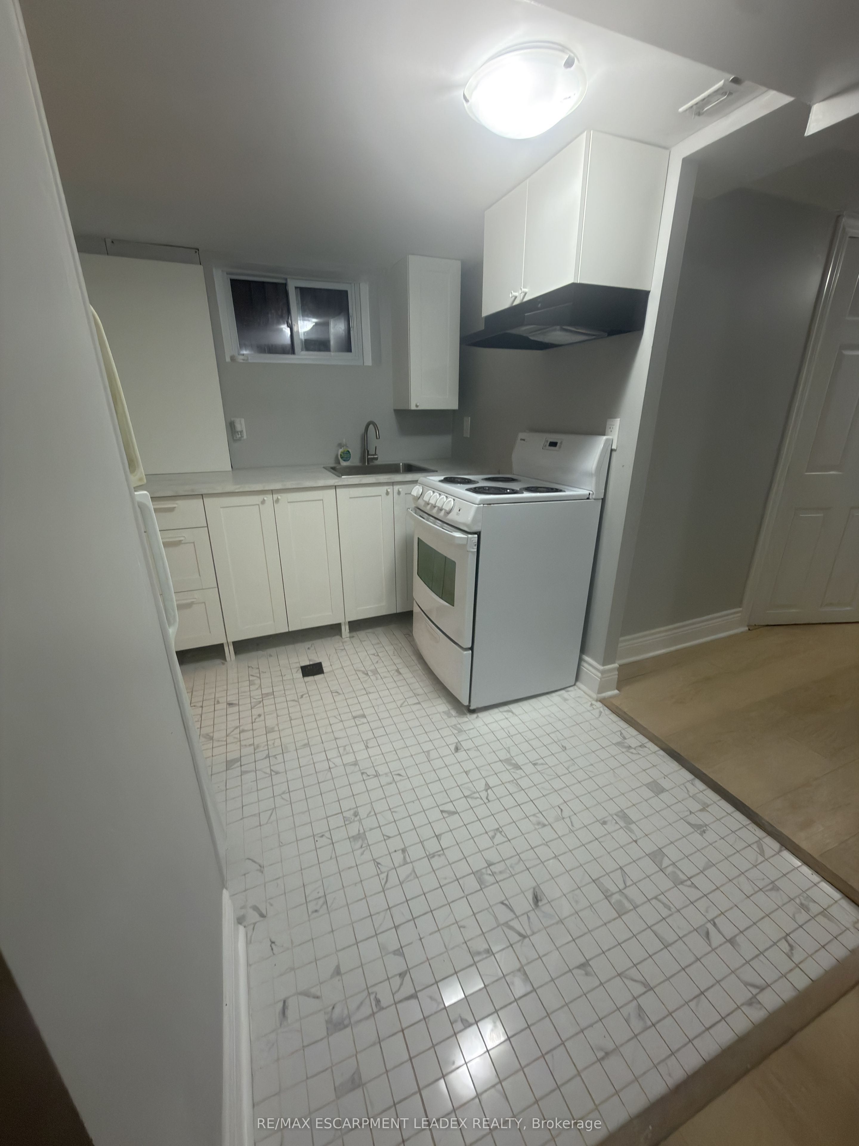 453 Paling Avenue BASEMENT, Hamilton, ON L8H 5K3 photo 4