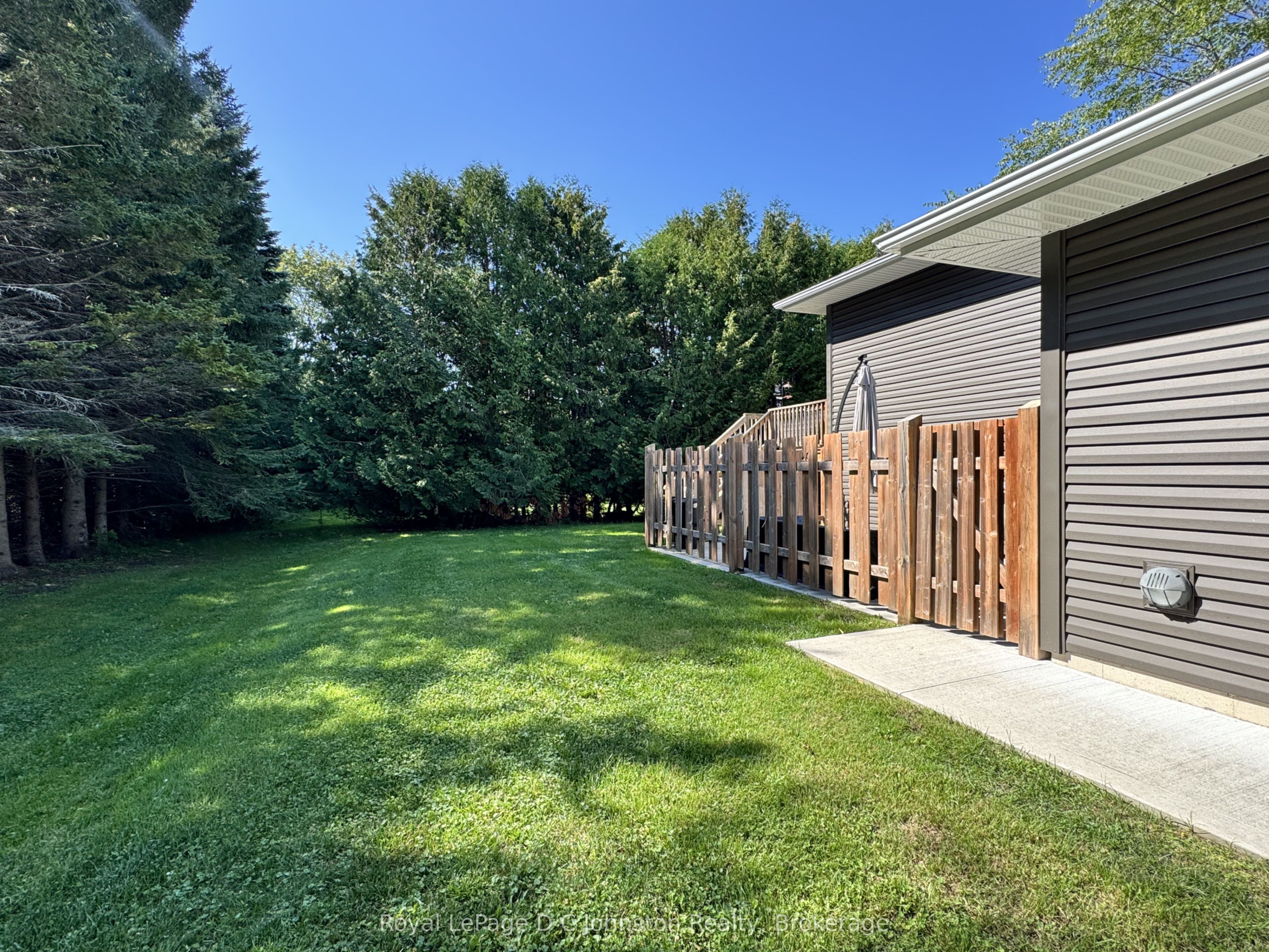 365 Spence Street 2, Saugeen Shores, ON N0H 2L0 photo 4