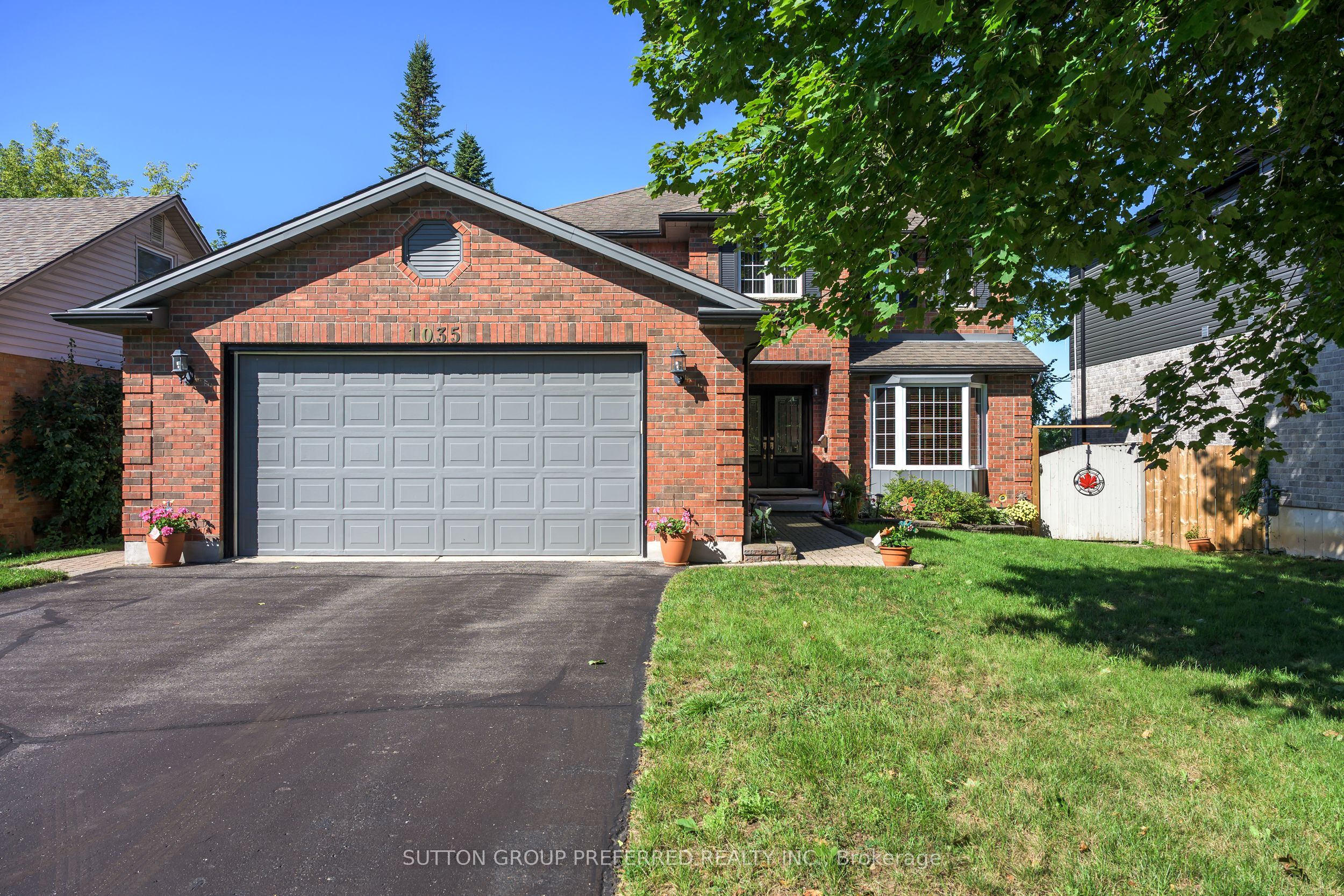 1035 Dearness Drive, London South, ON N6E 1N8 photo 3