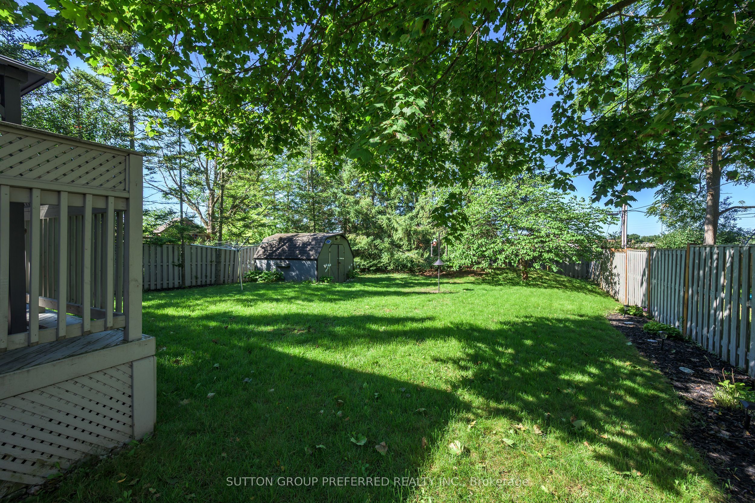 1035 Dearness Drive, London South, ON N6E 1N8 photo 5
