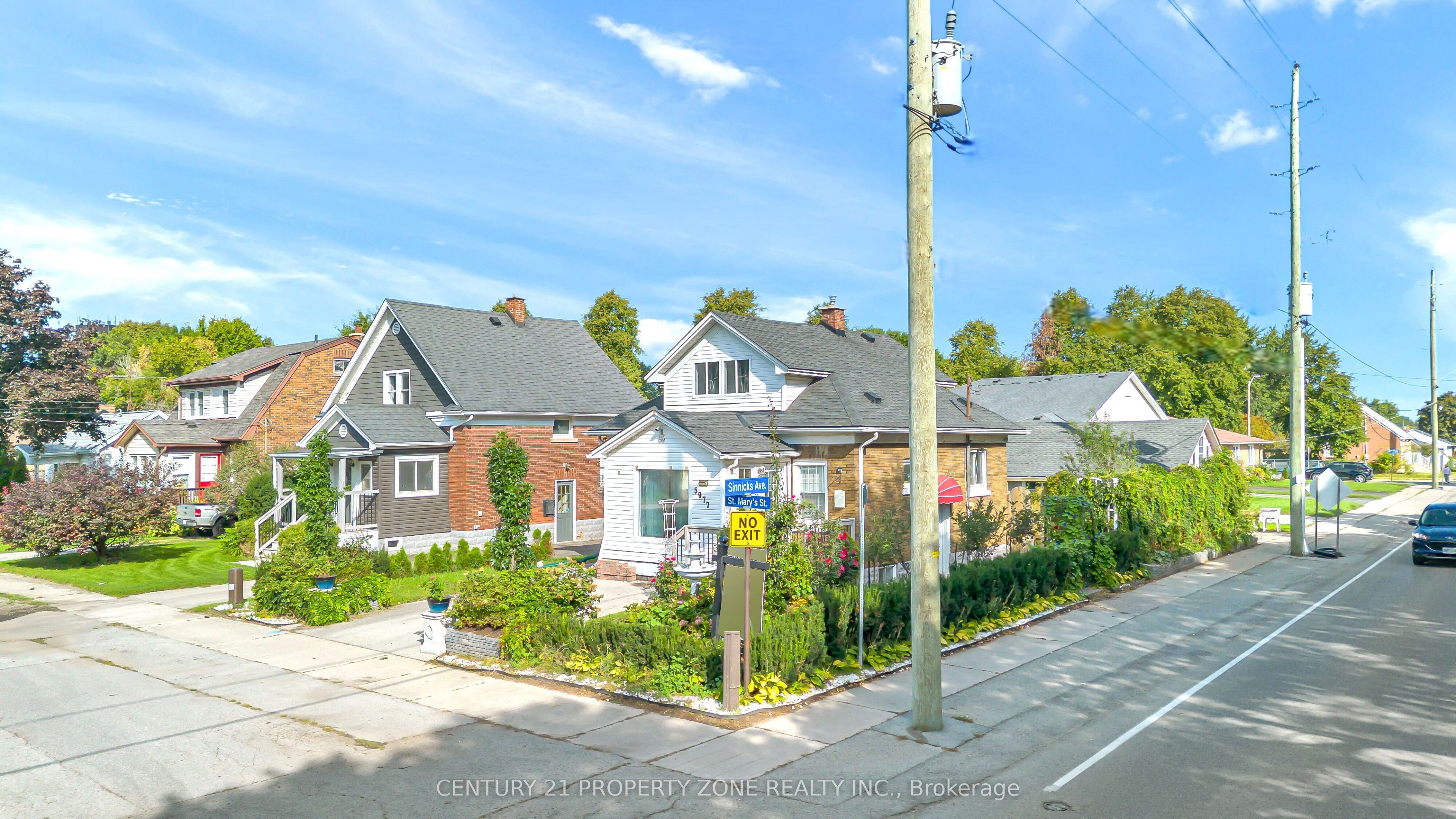 5977 Saint Marys Avenue, Niagara Falls, ON L2J 1B8 photo 3