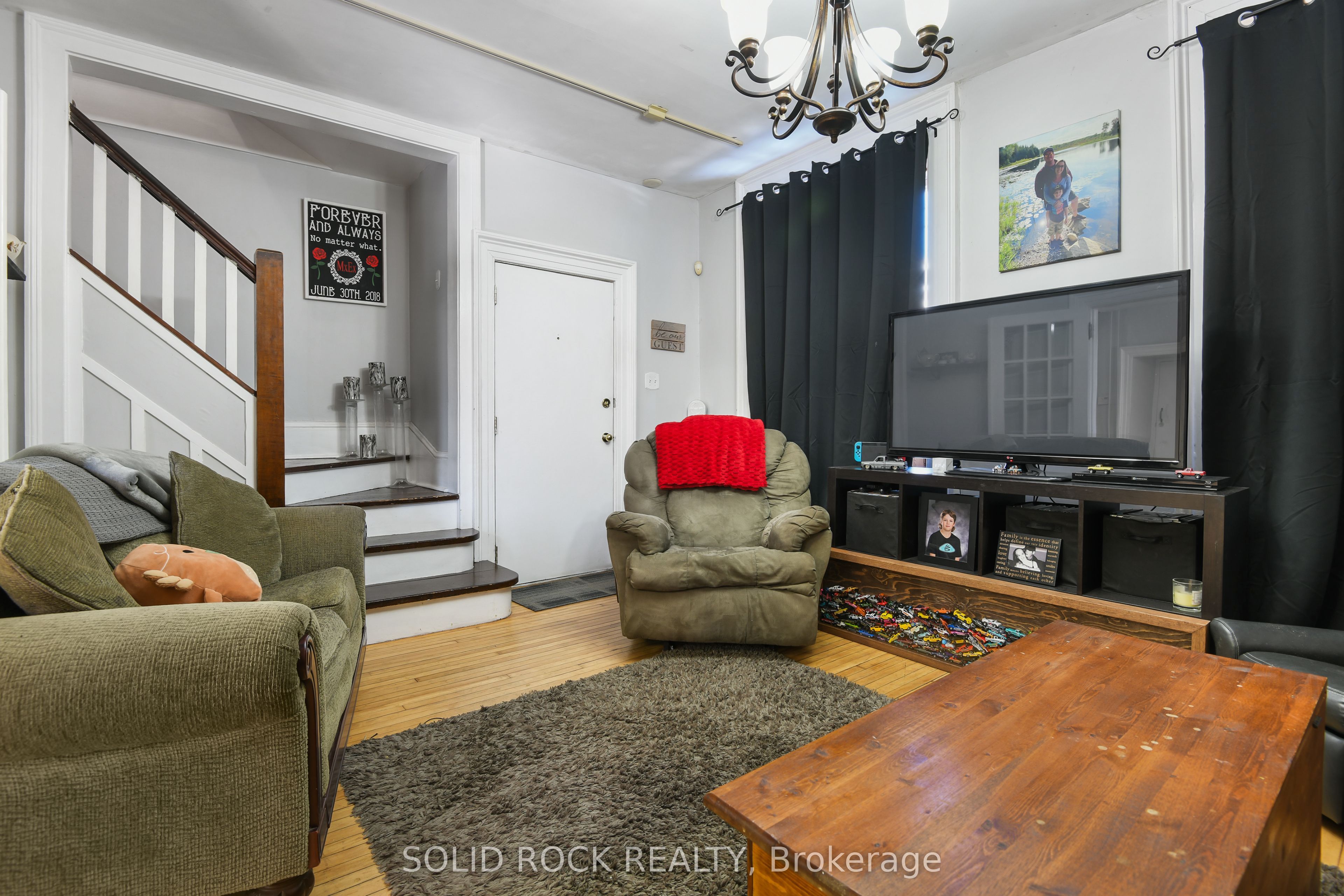 28 Wilson Street W, Perth, ON K7H 2M9 photo 5