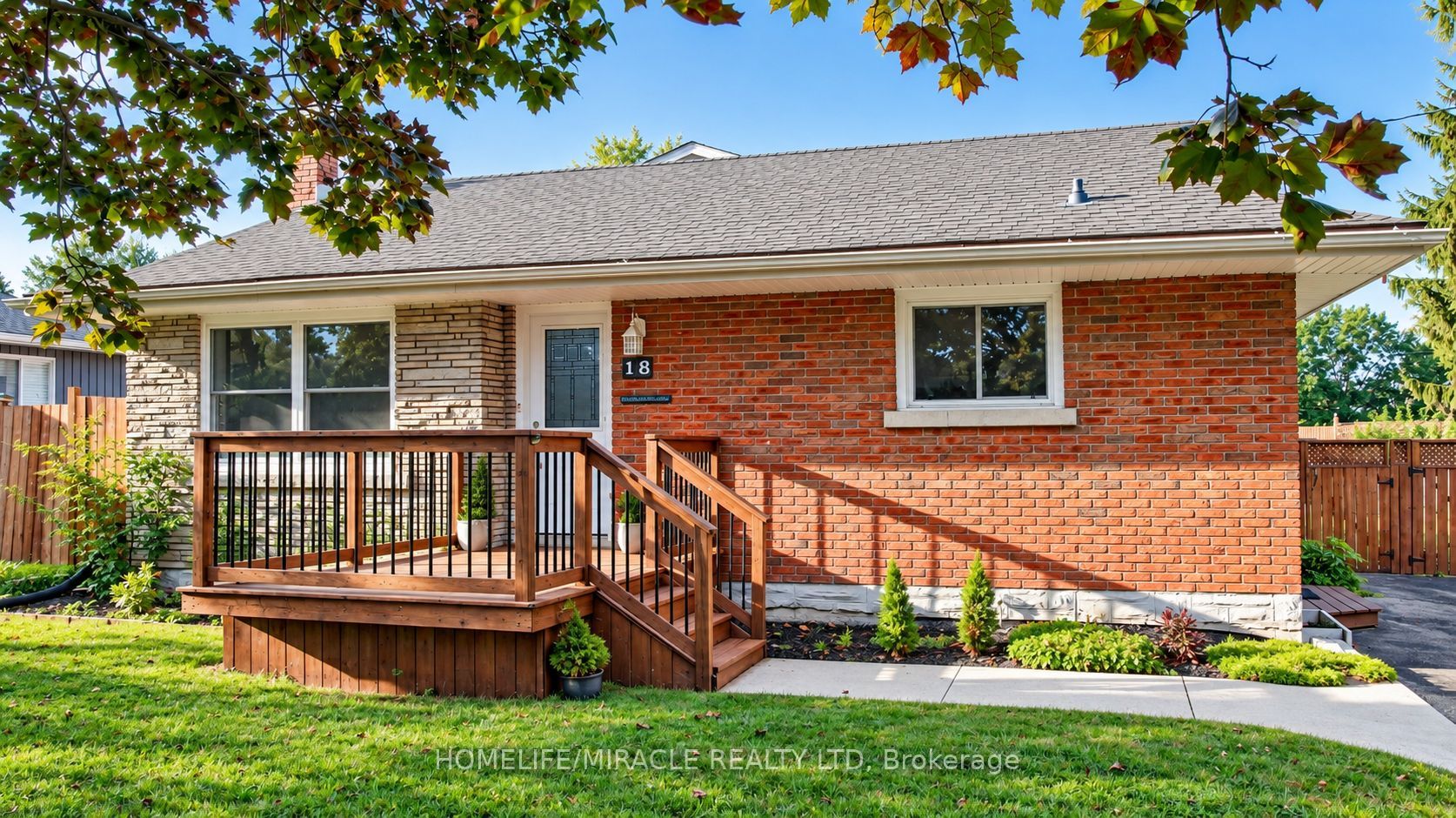 18 Clearview Drive, Cambridge, ON N1S 1B2