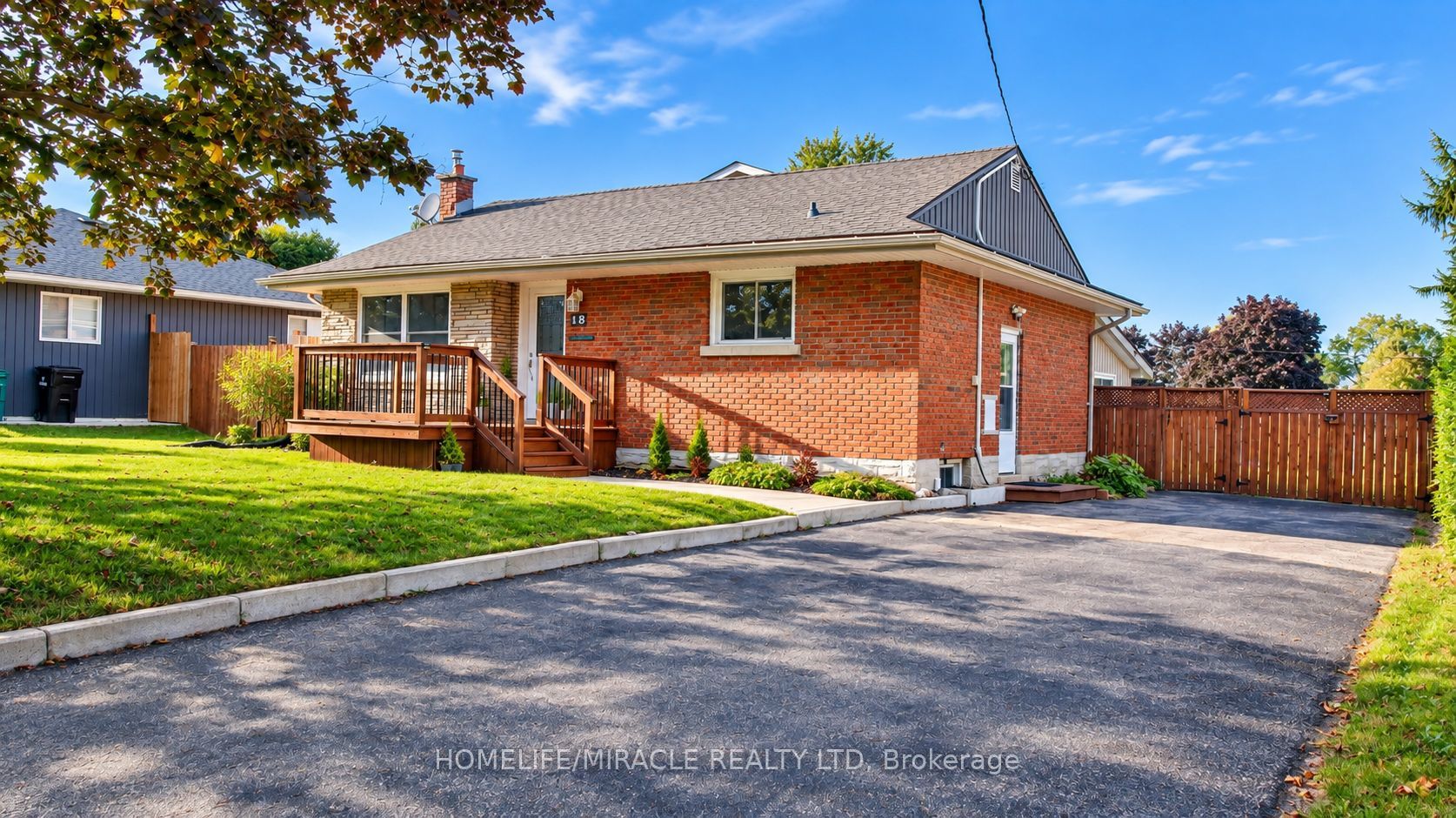 18 Clearview Drive, Cambridge, ON N1S 1B2 photo 2