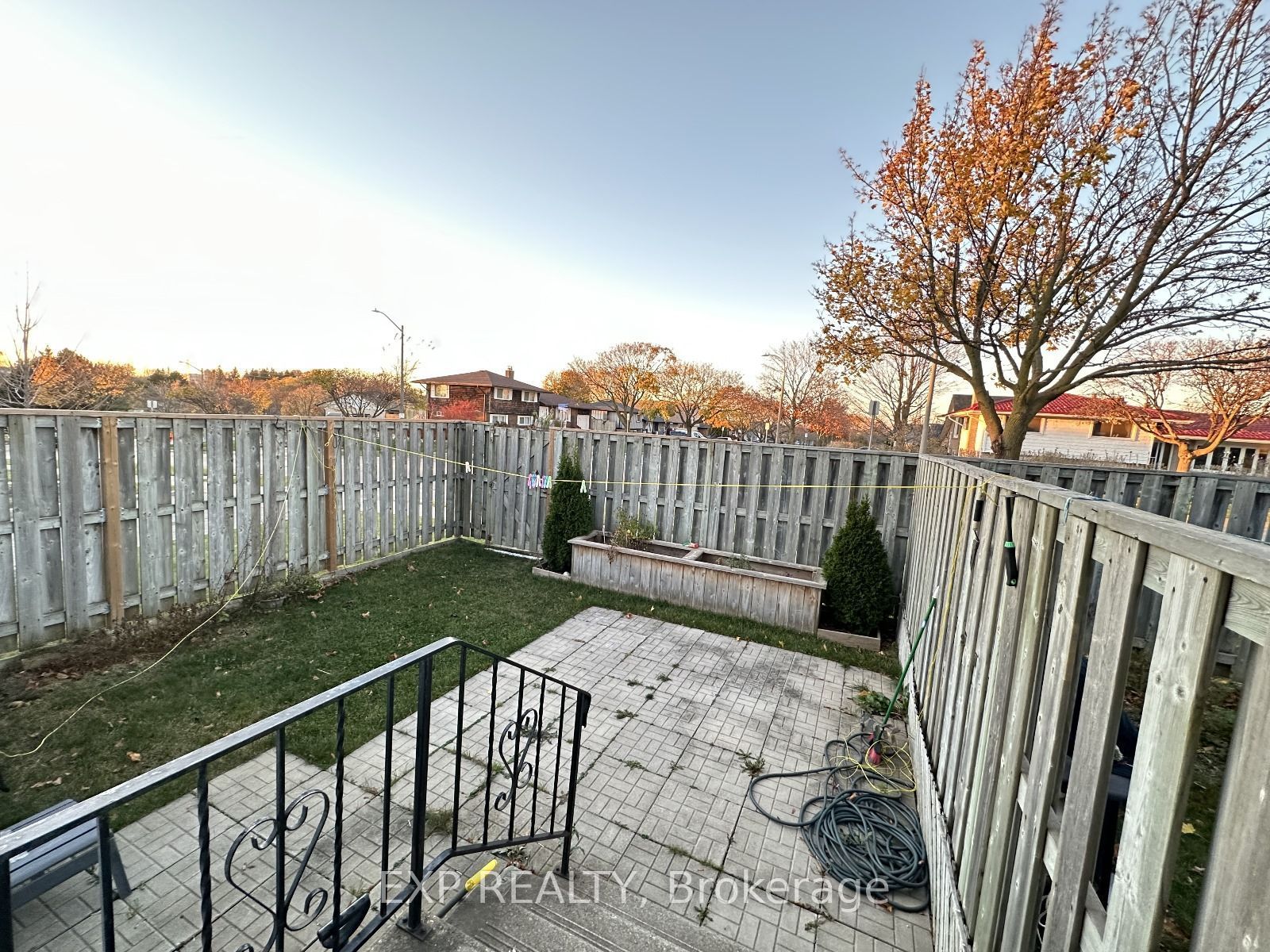 265 WILLIAMSBURG Road 31, Kitchener, ON N2E 3H1 photo 3