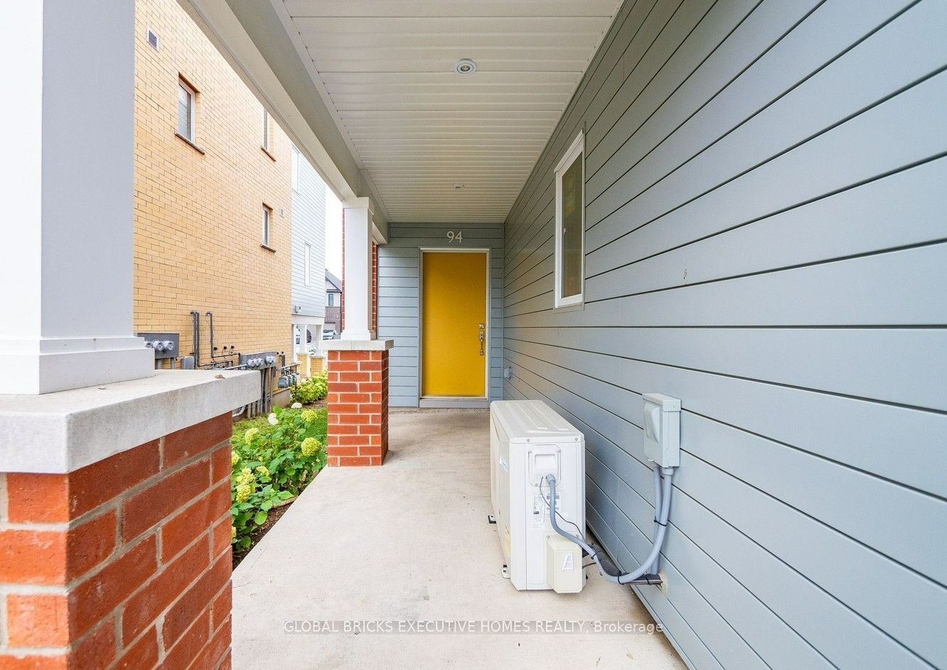 94 Progress Crescent, Kitchener, ON N2R 0R7 photo 3