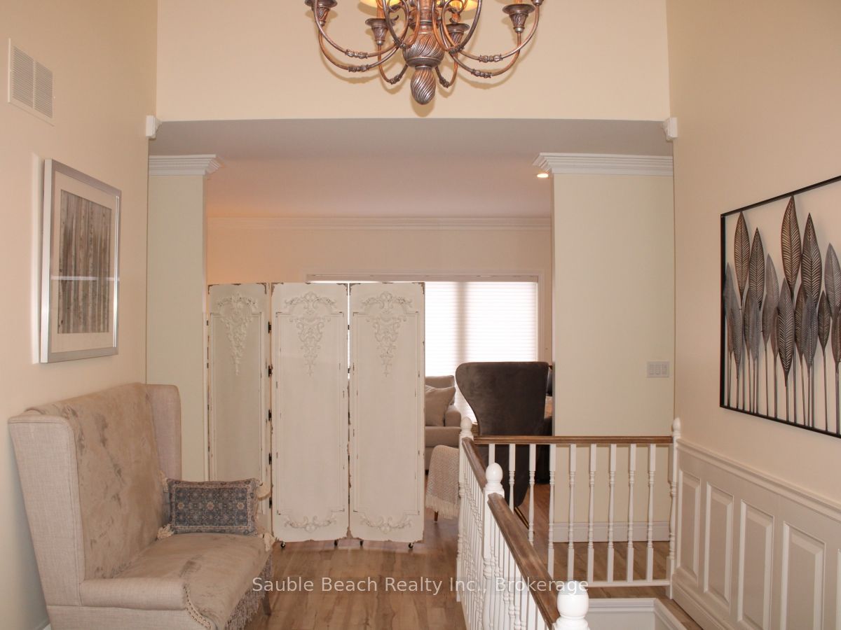359 Sixth Street N, South Bruce Peninsula, ON N0H 2G0 photo 2