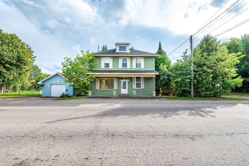 19465 Opeongo Line, Madawaska Valley, ON K0J 1B0