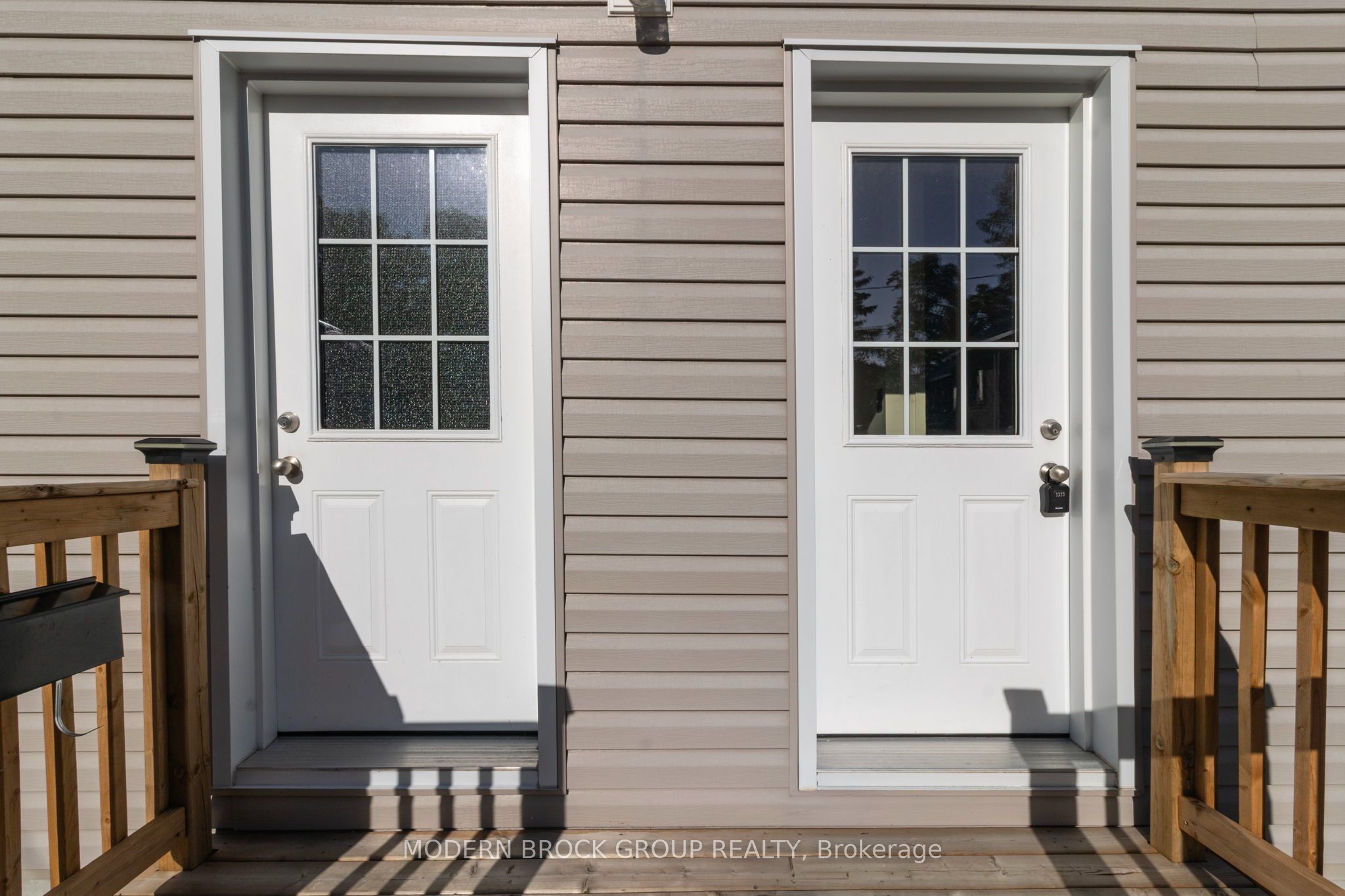 7 Elm Street, Brockville, ON K6V 5M5 photo 3