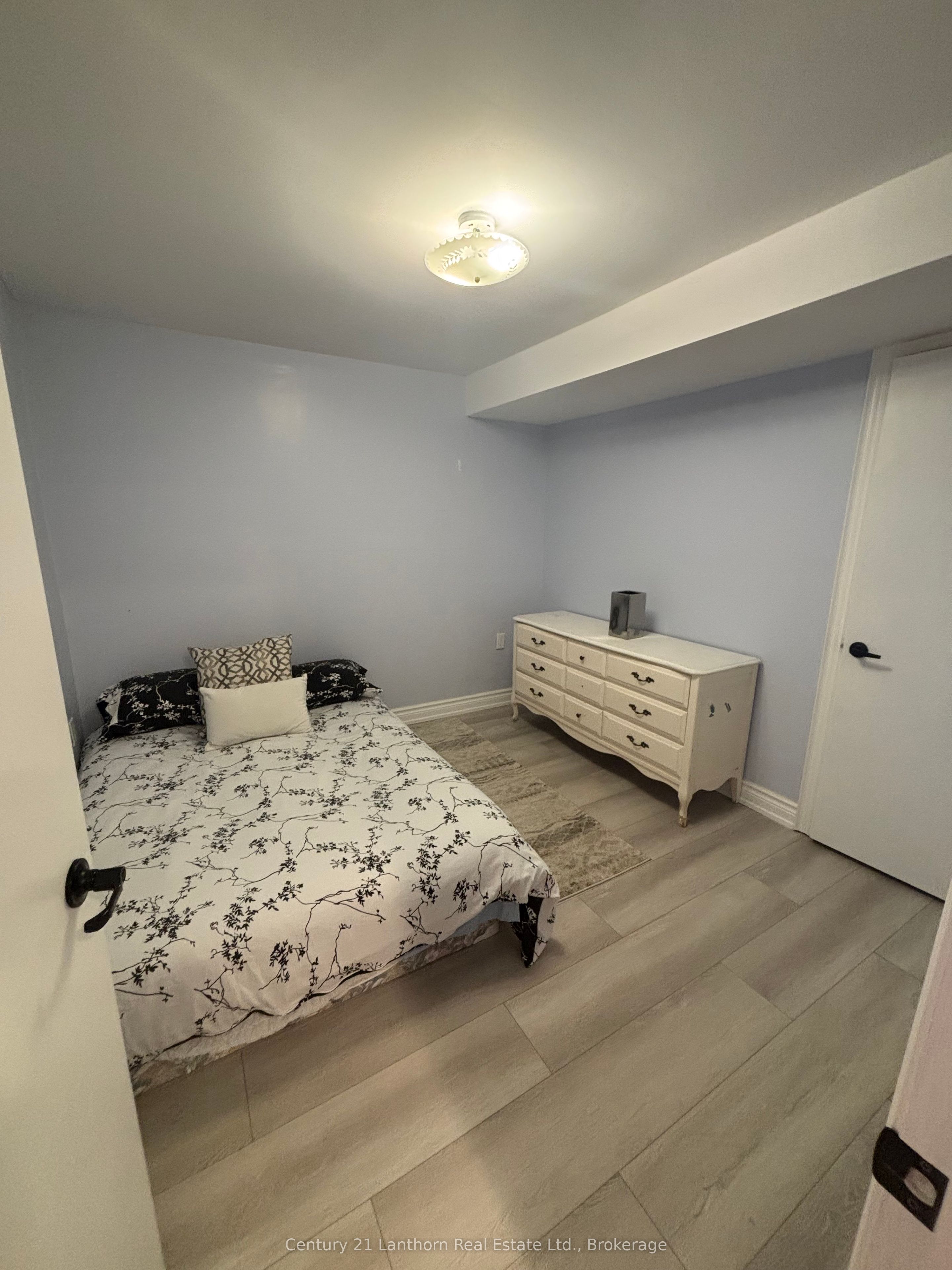 3 Solmes Street Lower Unit, Prince Edward County, ON K0K 2T0 photo 5