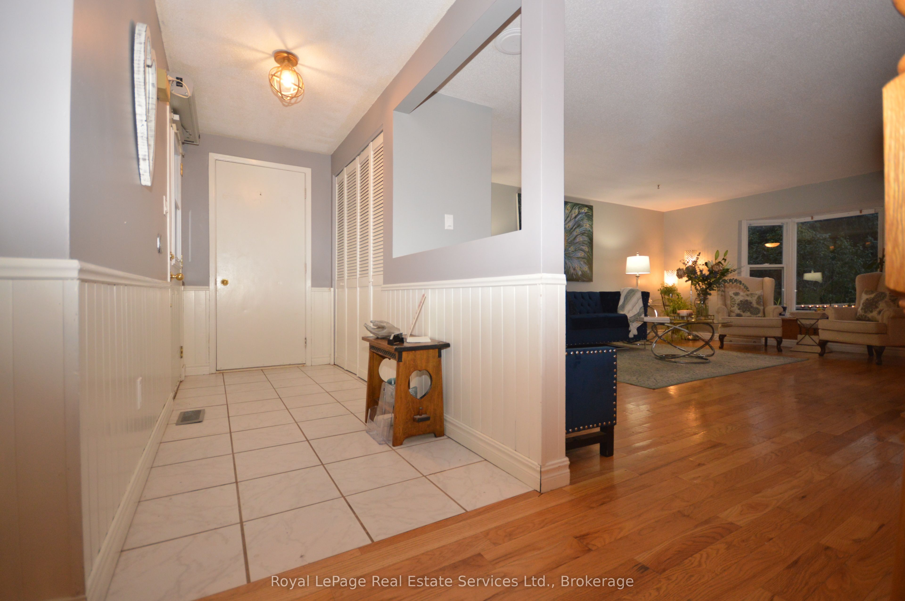 303 Grand Ridge Drive, Cambridge, ON N1S 4W9 photo 2