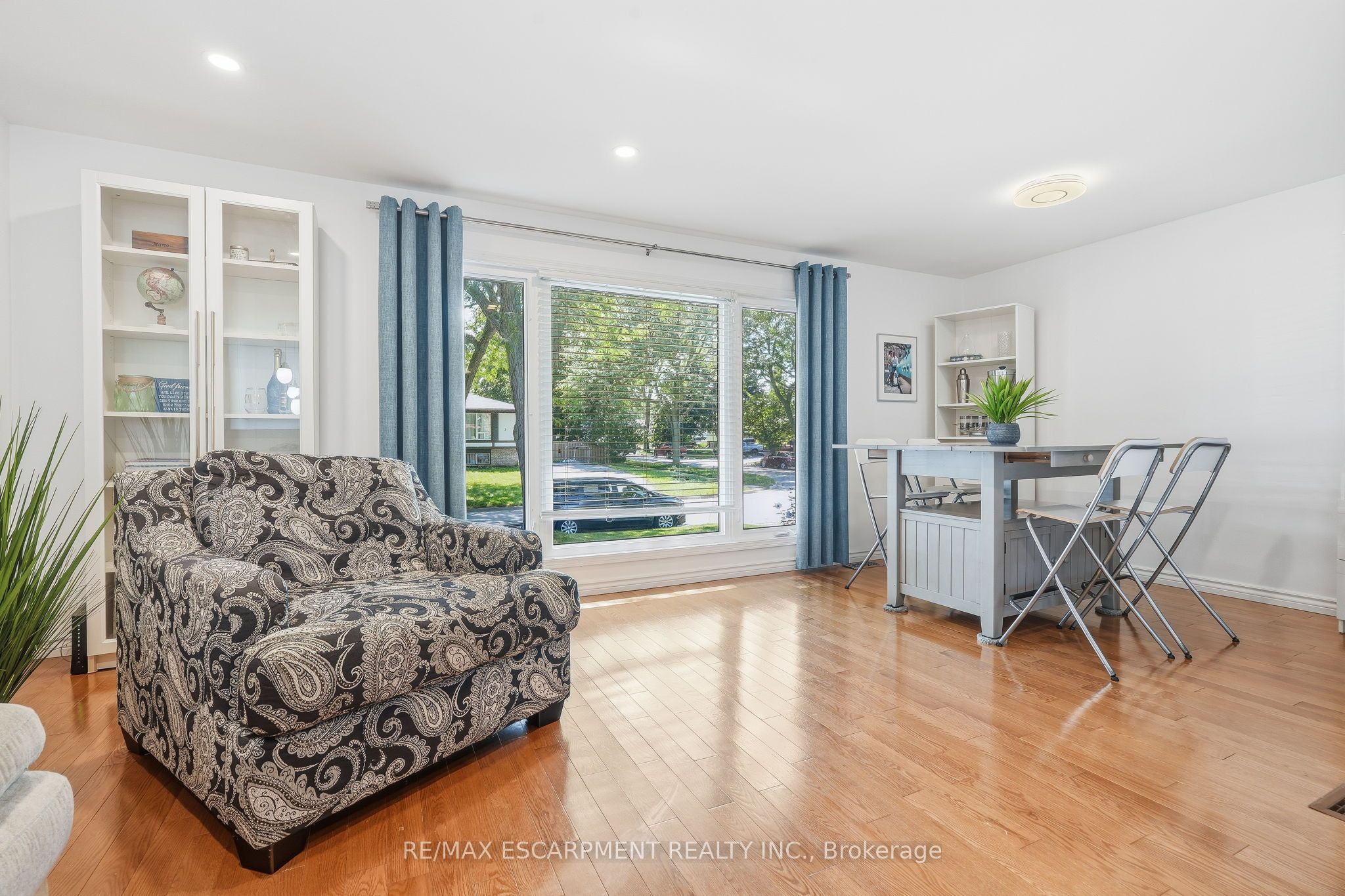3 Glengrove Avenue, Grimsby, ON L3M 4L6 photo 4