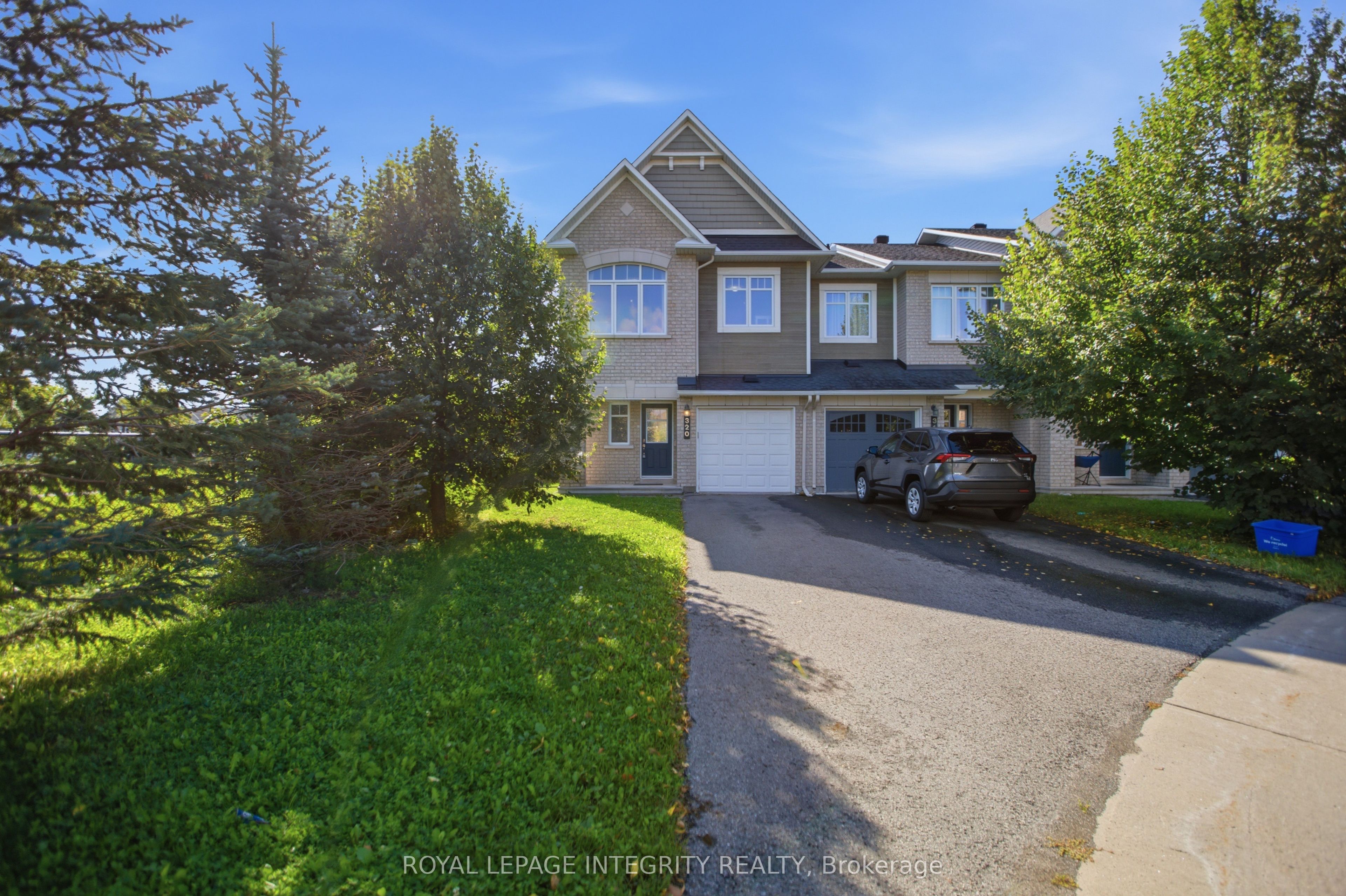 320 Tourmaline Crescent, Barrhaven, ON K2J 3T9